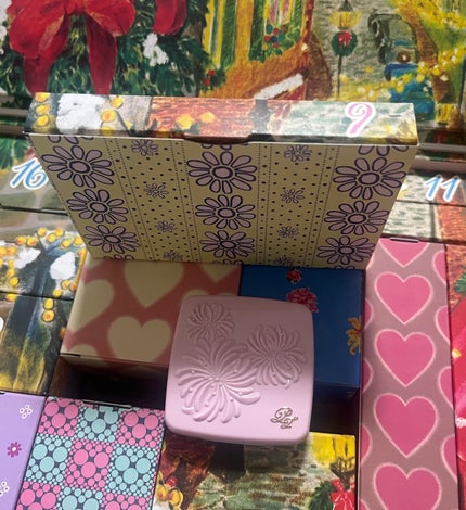 アイカラー リミテッド C/PAUL & JOE BEAUTE/アイシャドウパレットを使ったクチコミ(2枚目)