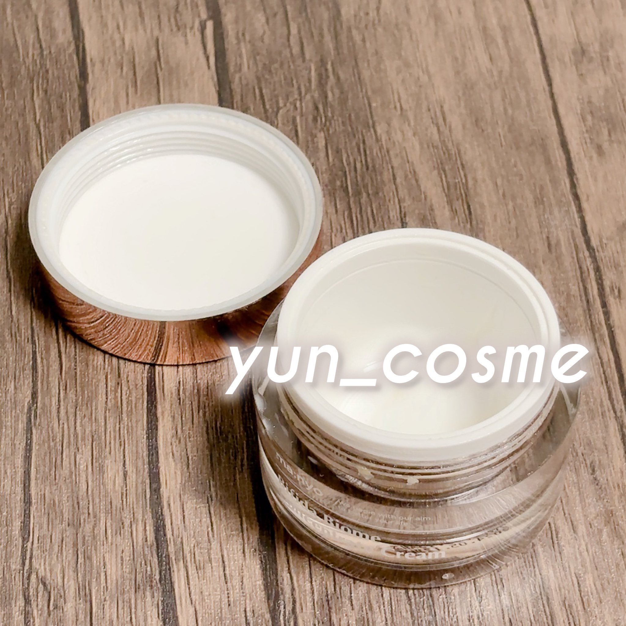 manyoはガラクナイアシンの導入美容液が好きで、ビフィダのシリーズも使い始めました🙌🩷
ビフィダのクリーム、めっちゃ良かったです🥺💕
ベタベタしないのに保湿されてすごい好きでした🥰
今はストックが多いので、ストック消費しながらこ