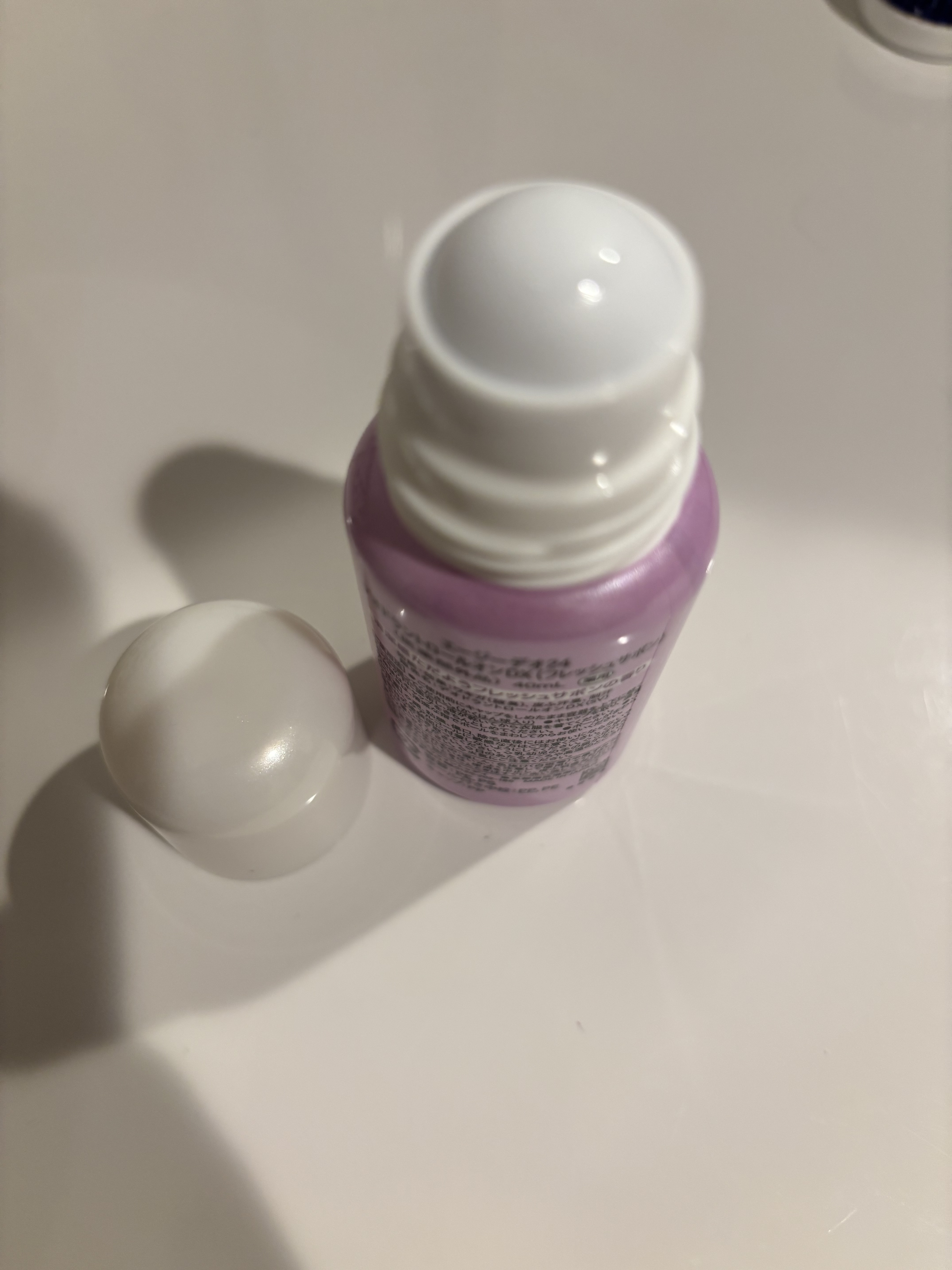 デオドラントロールオンＤＸ (フレッシュサボン)/エージーデオ24/デオドラント・制汗剤を使ったクチコミ（2枚目）