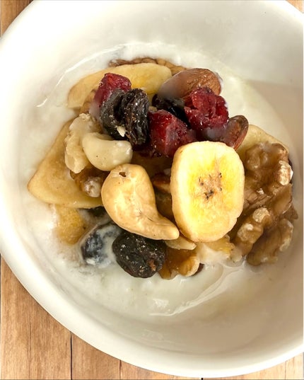 nao/垢抜けたいママ on LIPS 「.朝のヨーグルトにひとさじの幸せ🥣✨⠀【BLUEBEAR】の「..」(3枚目)