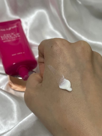 シカプラス トーンアップ サンスクリーン/Glam Pink/日焼け止めクリームを使ったクチコミ(2枚目)