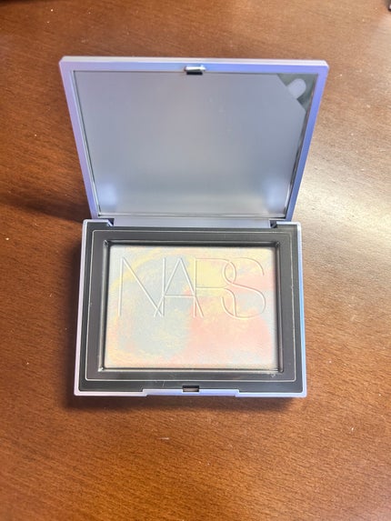 ライトリフレクティング プリズマティックパウダー/NARS/プレストパウダーを使ったクチコミ(2枚目)