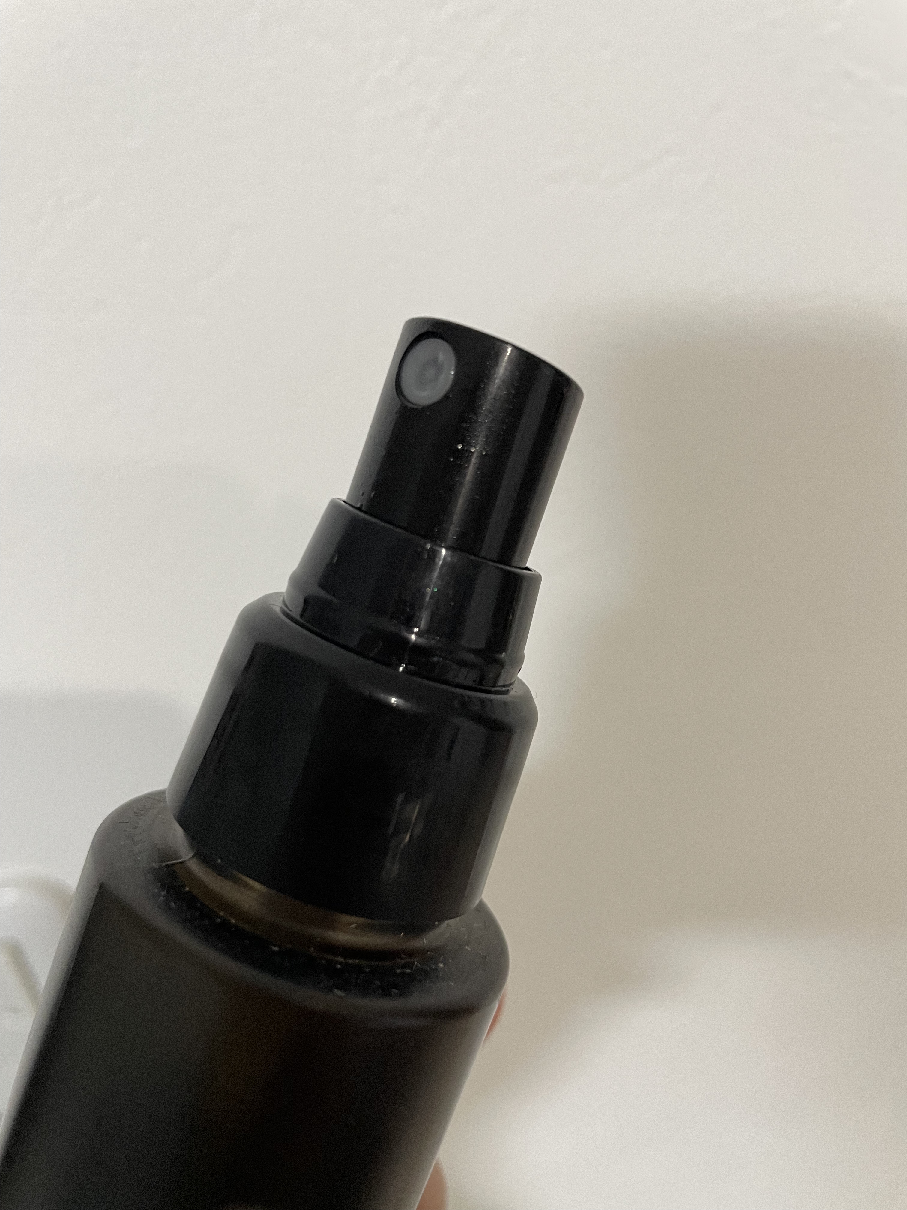 アンリミテッド メイクアップ フィックス ミスト/shu uemura/フィックスミストを使ったクチコミ（3枚目）