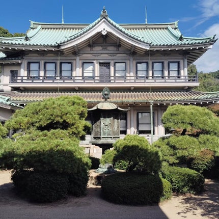 ニコニコにゃー on LIPS 「白鶴美術館と白鶴資料館に行ってきたよ🎵白鶴美術館の本館は、昭和..」(1枚目)