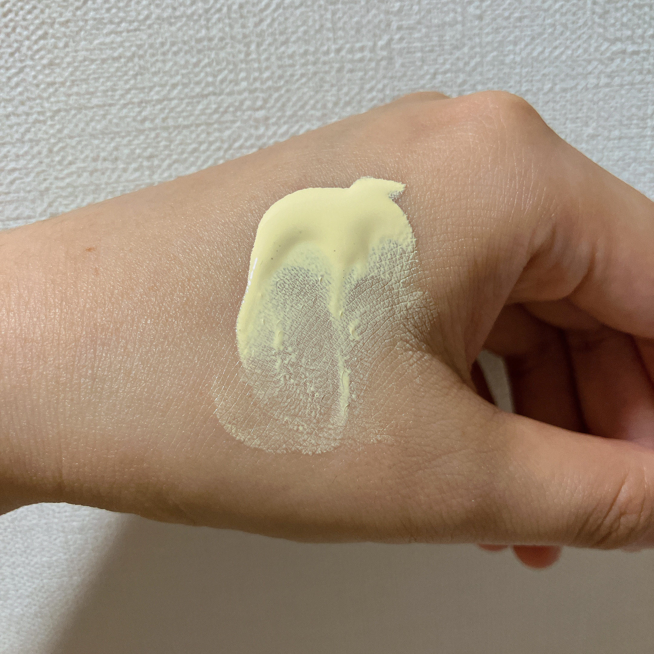 エレガンス モデリング カラーベース YE401/Elégance/化粧下地を使ったクチコミ（2枚目）