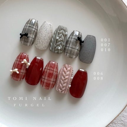 naomi on LIPS 「TOMINAIL*naomiFURGEL@tominail.j..」(2枚目)