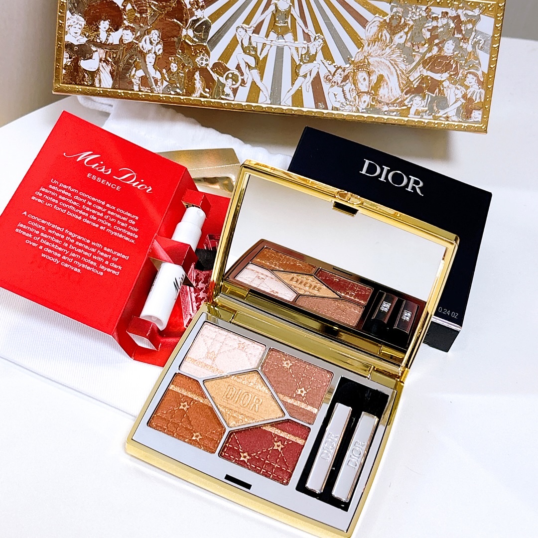 ディオールショウ サンク クルール（ホリデーコレクション 2025 限定品）/Dior/アイシャドウを使ったクチコミ（2枚目）