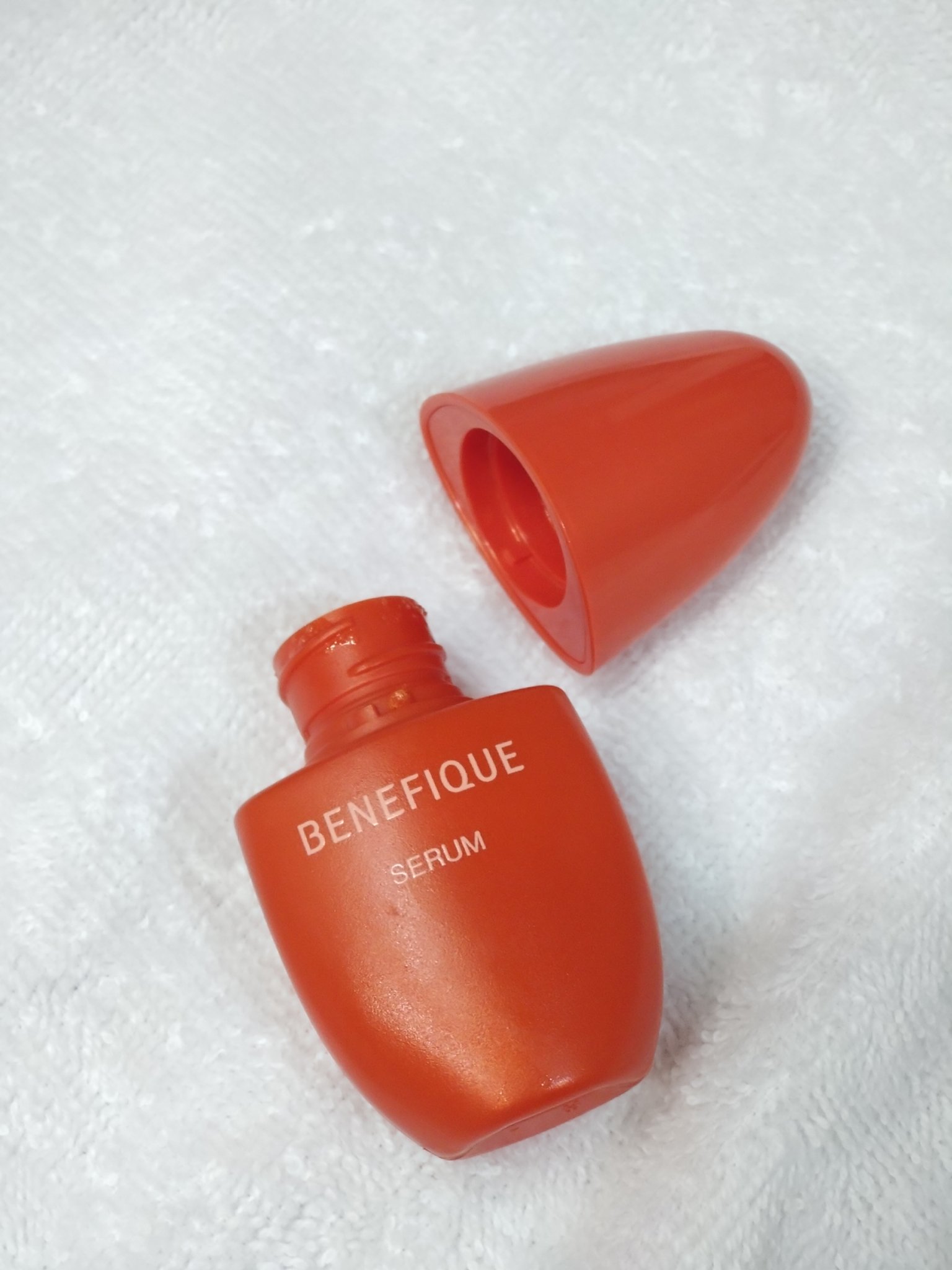 BENEFIQUEさまより #提供 いただいた
ベネフィーク セラム❤

香りも良くなめらかなテクスチャに癒されたので
購入したいものリストに追加🙌

#使い切り報告
 #あったかおこもり美容  #香りでときめく冬支度 
