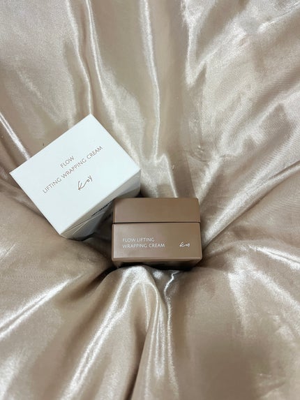 フローリフティングラッピングクリーム/koy/フェイスクリームを使ったクチコミ(3枚目)