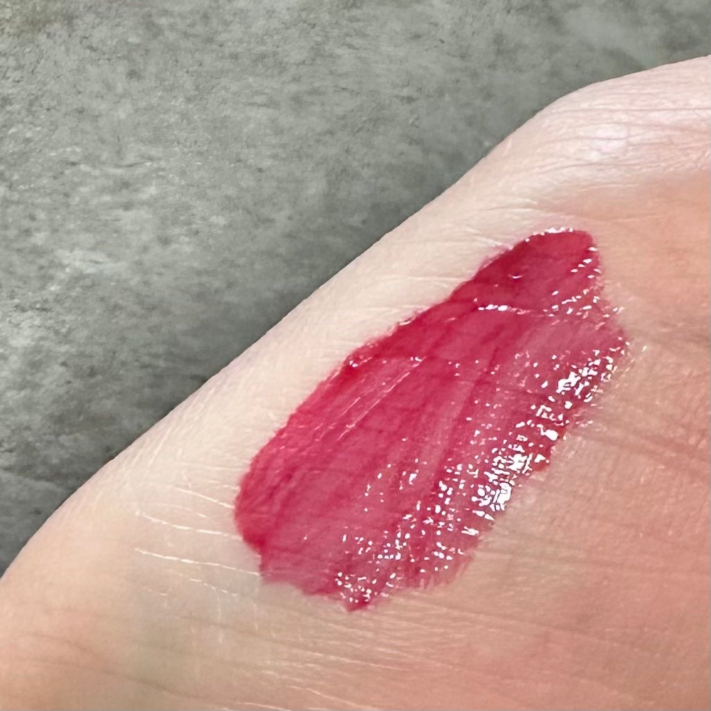 ヌグローウィリキッド/nuegray/口紅を使ったクチコミ(4枚目)