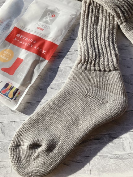 &ONDO 起毛であったかルームソックス ミドル丈/サーモス/暖かい靴下を使ったクチコミ(2枚目)