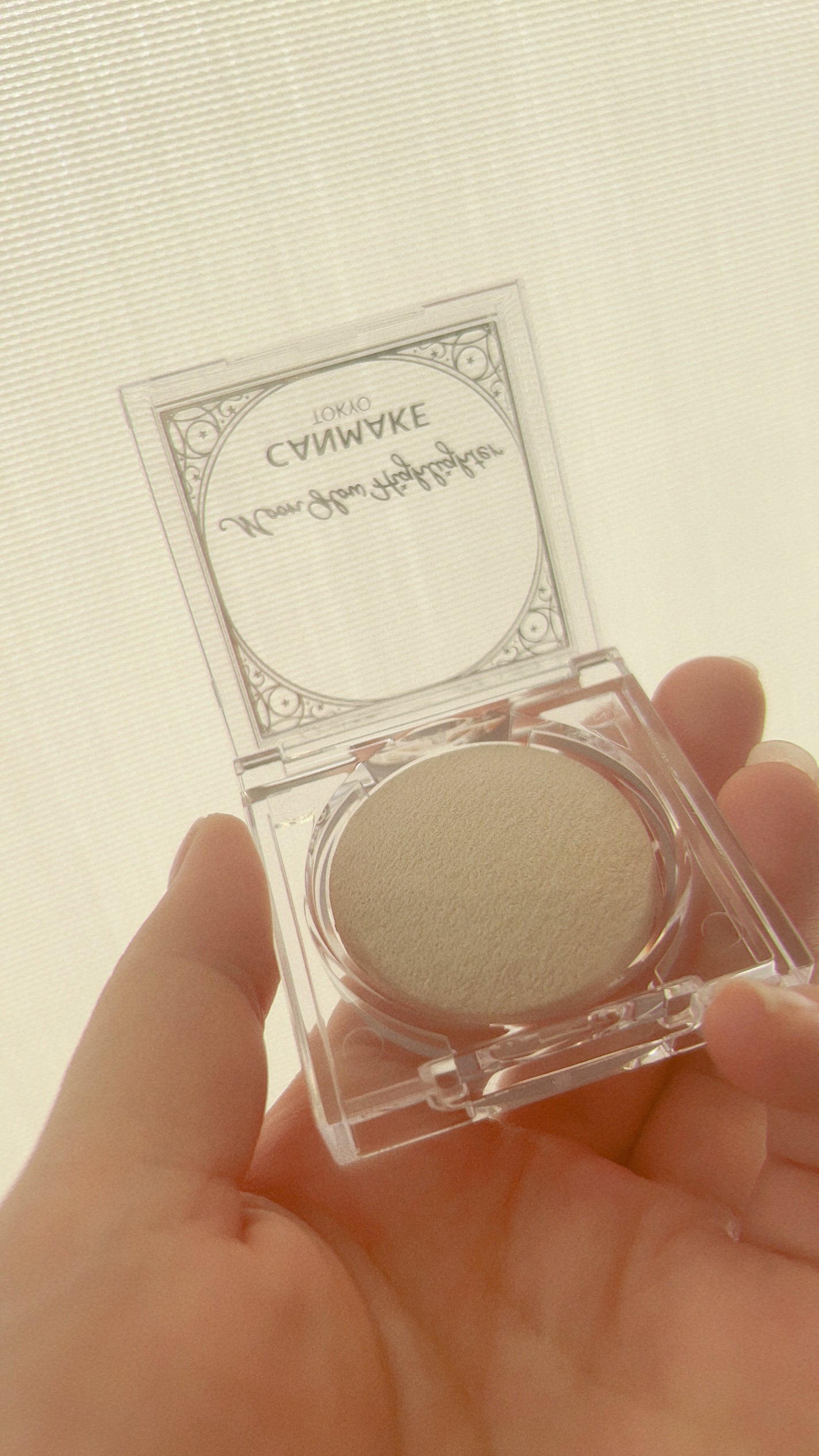 ムーングロウハイライター/キャンメイク/ハイライトを使ったクチコミ(2枚目)