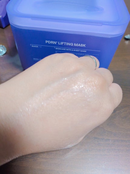 すぅママちゃん on LIPS 「MEDIHEAL様より「PDRNリフティングマスク[30枚マス..」(4枚目)