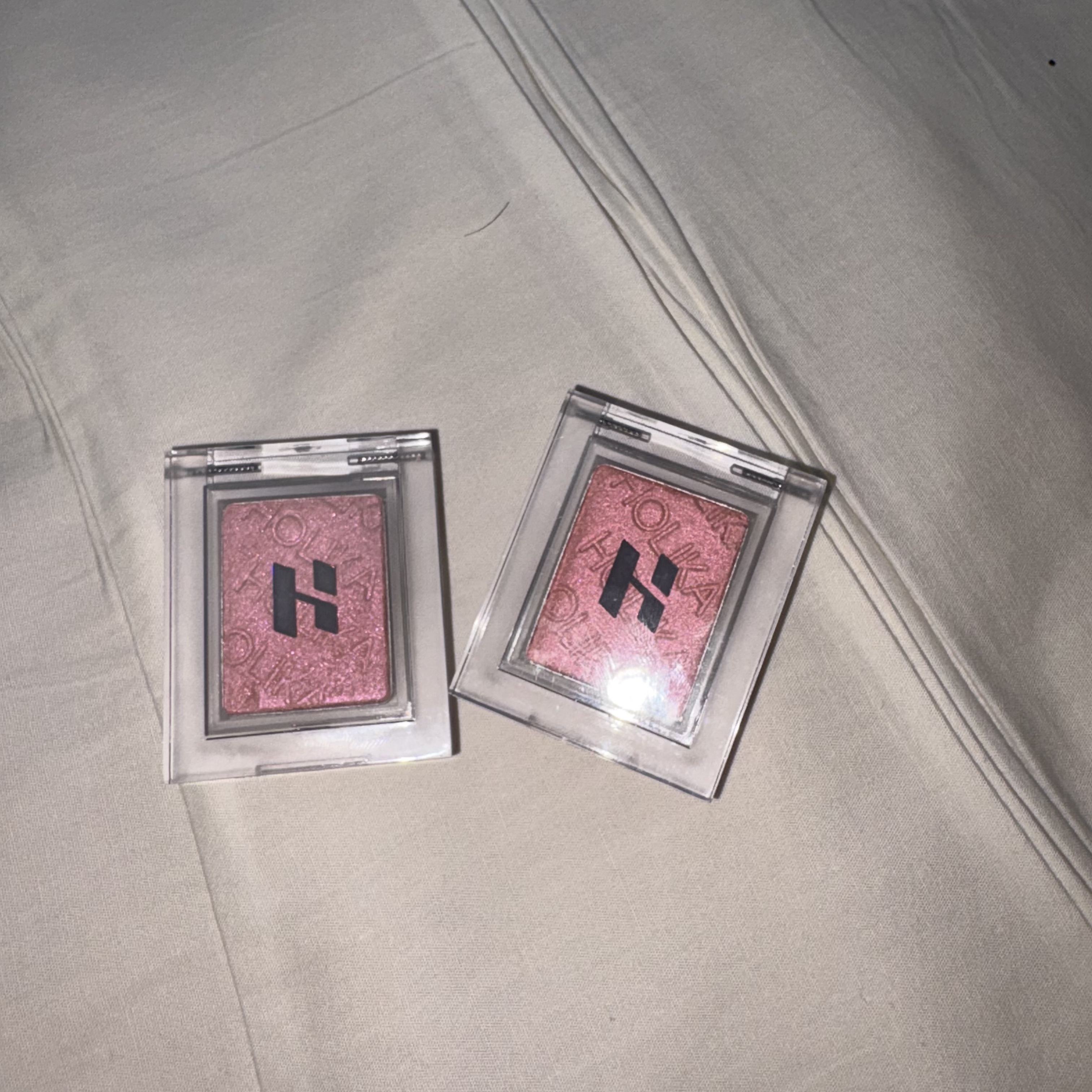 マイフェイブピースアイシャドウ 56 HYPER PINK（ハイパーピンク）/HOLIKA HOLIKA/単色アイシャドウを使ったクチコミ（1枚目）