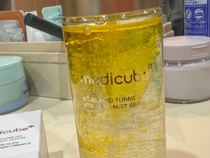 コウジ酸ビタゼリーセラムミスト/MEDICUBE/美容液を使ったクチコミ(2枚目)