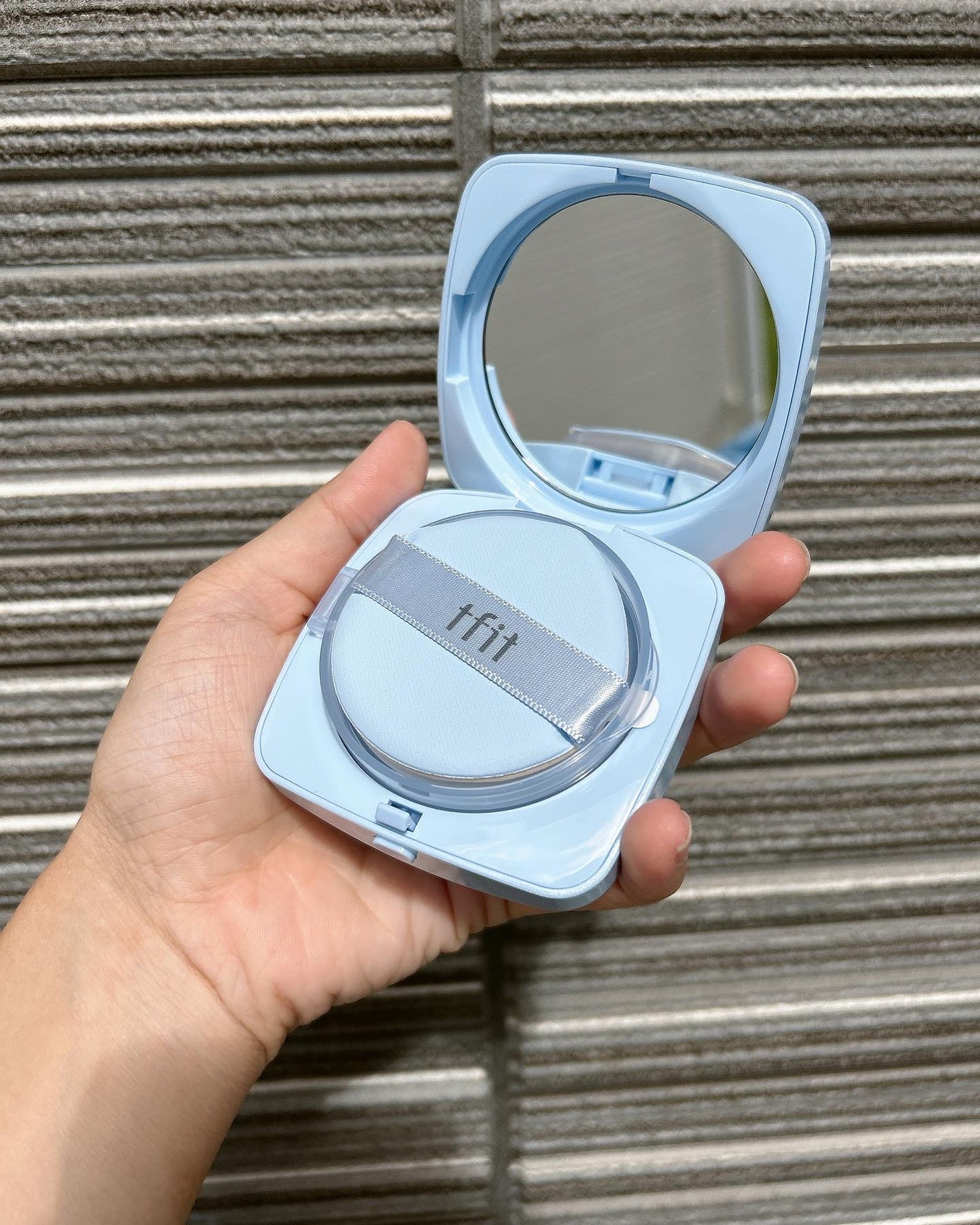 アイシーフィットカバークッションEX/TFIT/クッションファンデーションを使ったクチコミ(2枚目)