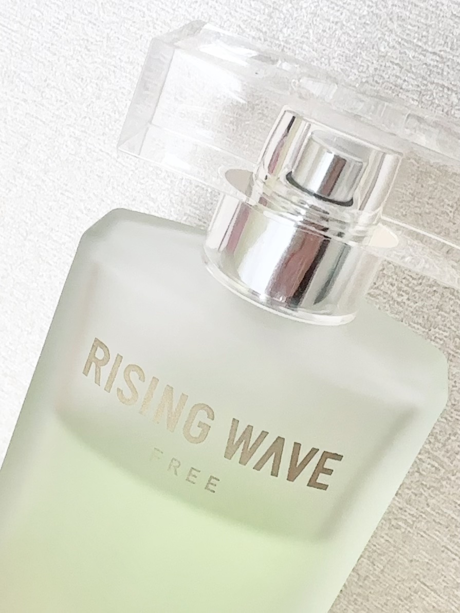 ライジングウェーブ フリー サニーシャルドネ オードトワレ/ライジングウェーブ/香水(メンズ)を使ったクチコミ（2枚目）