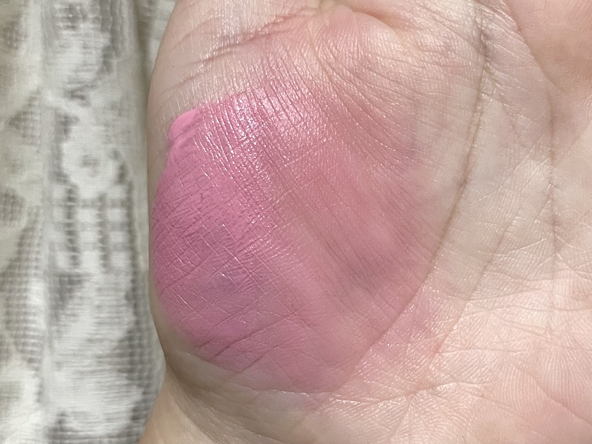 シルキーベールブラッシュ 02 スウィーティーリボン/dasique/リキッドチークを使ったクチコミ（3枚目）