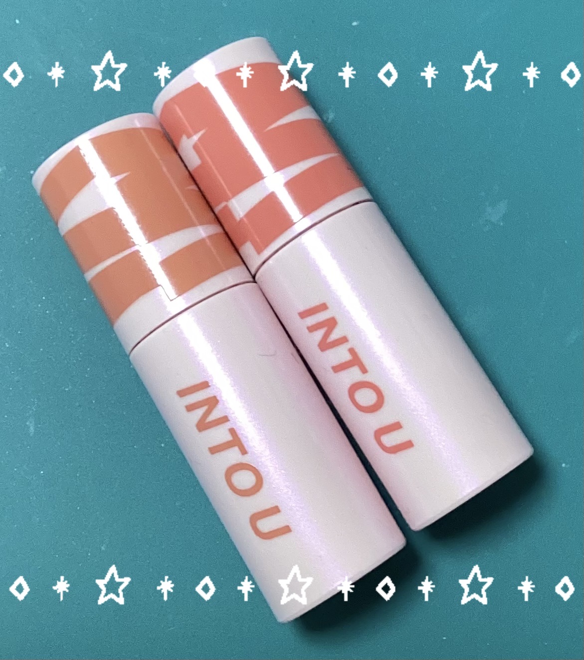 スーパーマットリップ＆チークマッド/INTO U/口紅を使ったクチコミ（1枚目）