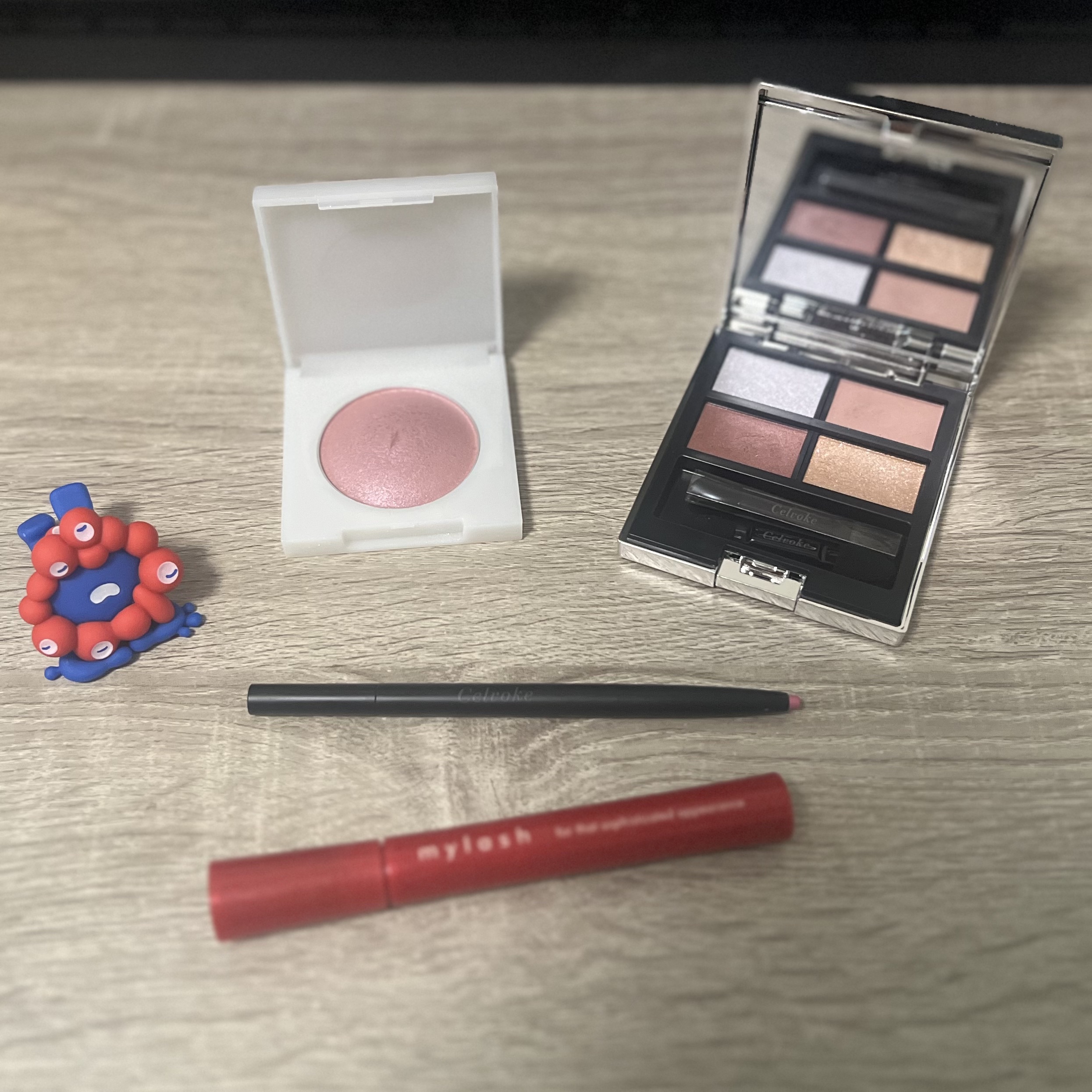 セルヴォーク シュアネス アイライナーペンシル 17 Pink optimist/Celvoke/ペンシルアイライナーを使ったクチコミ（1枚目）