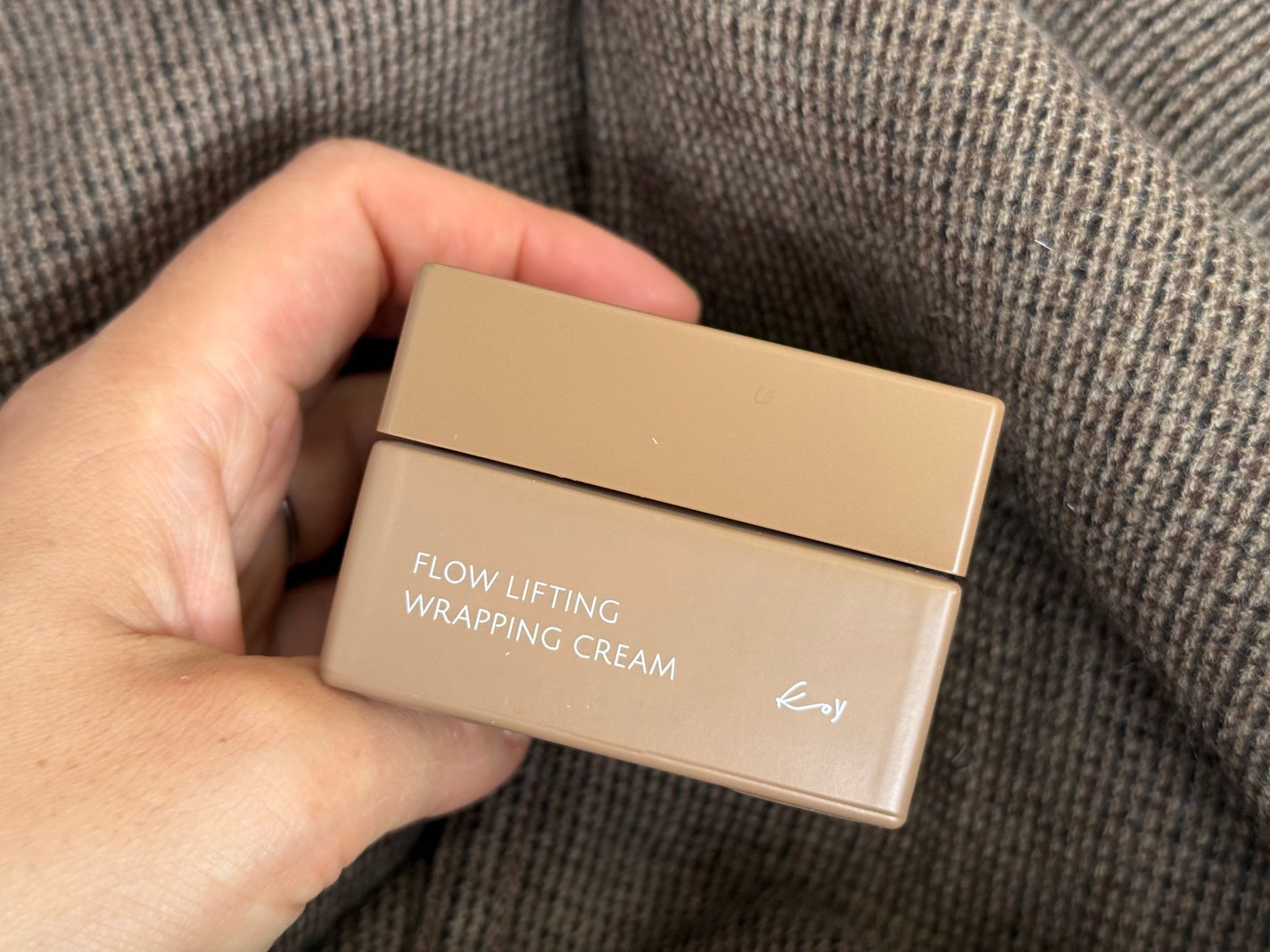 フローリフティングラッピングクリーム/koy/フェイスクリームを使ったクチコミ(3枚目)
