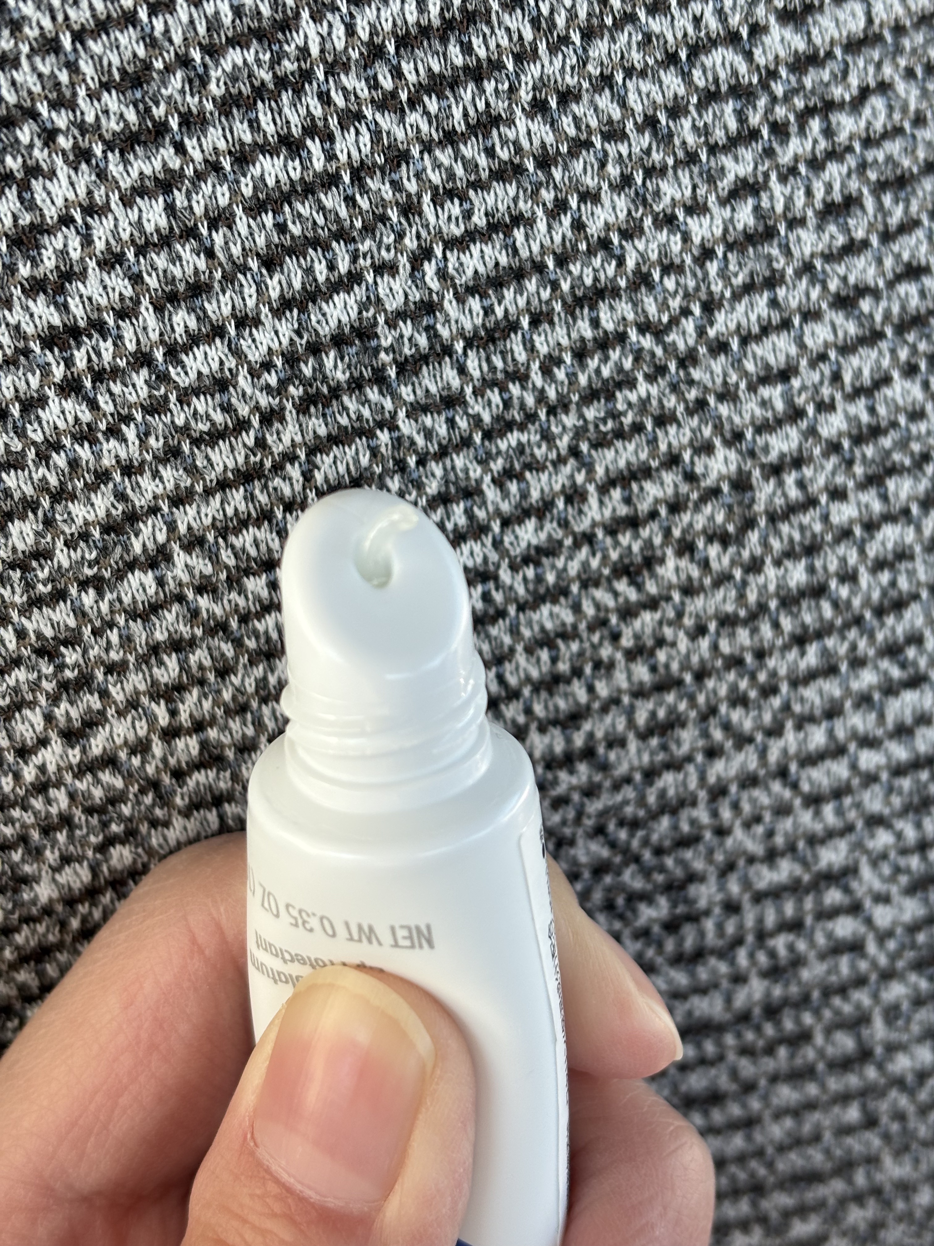 ペトロリューム ジェリー リップ レギュラー/ヴァセリン/リップクリームを使ったクチコミ（2枚目）