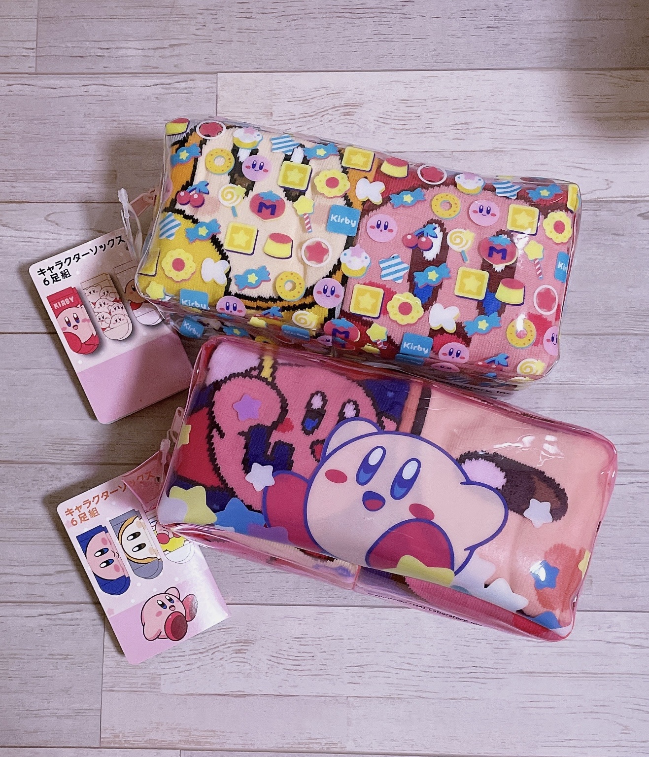 星のカービィ
キャラクターソックス6足組


こちらは、
しまむらオンラインで購入しました。


クリアポーチに、
6足のソックスが入って1000円🌟

生地もしっかりしているし
なんと言っても可愛い🩷



#しまむら
#星のカービィ