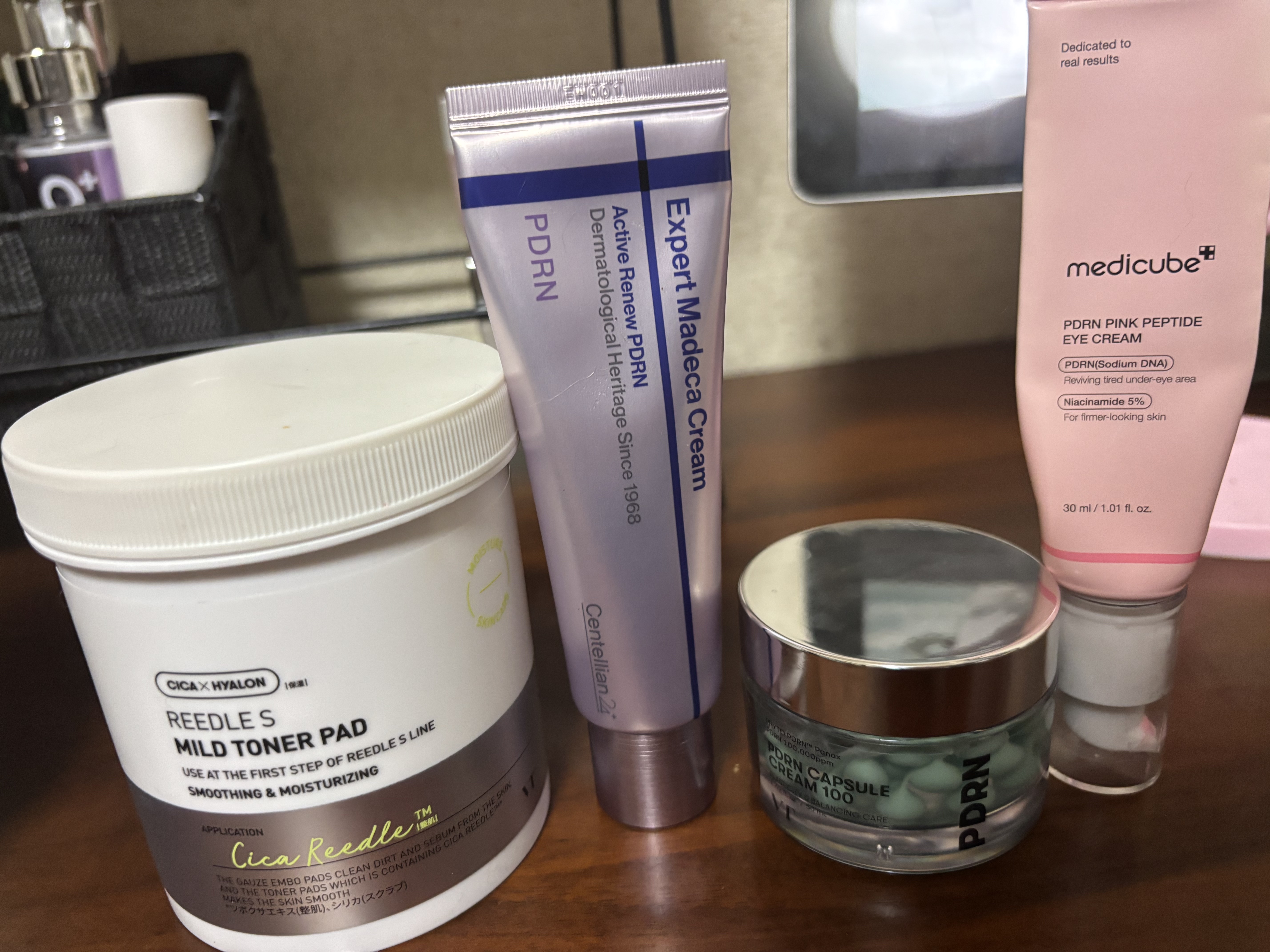 PDRNピンクペプチドアイクリーム/MEDICUBE/アイケア・アイクリームを使ったクチコミ（1枚目）