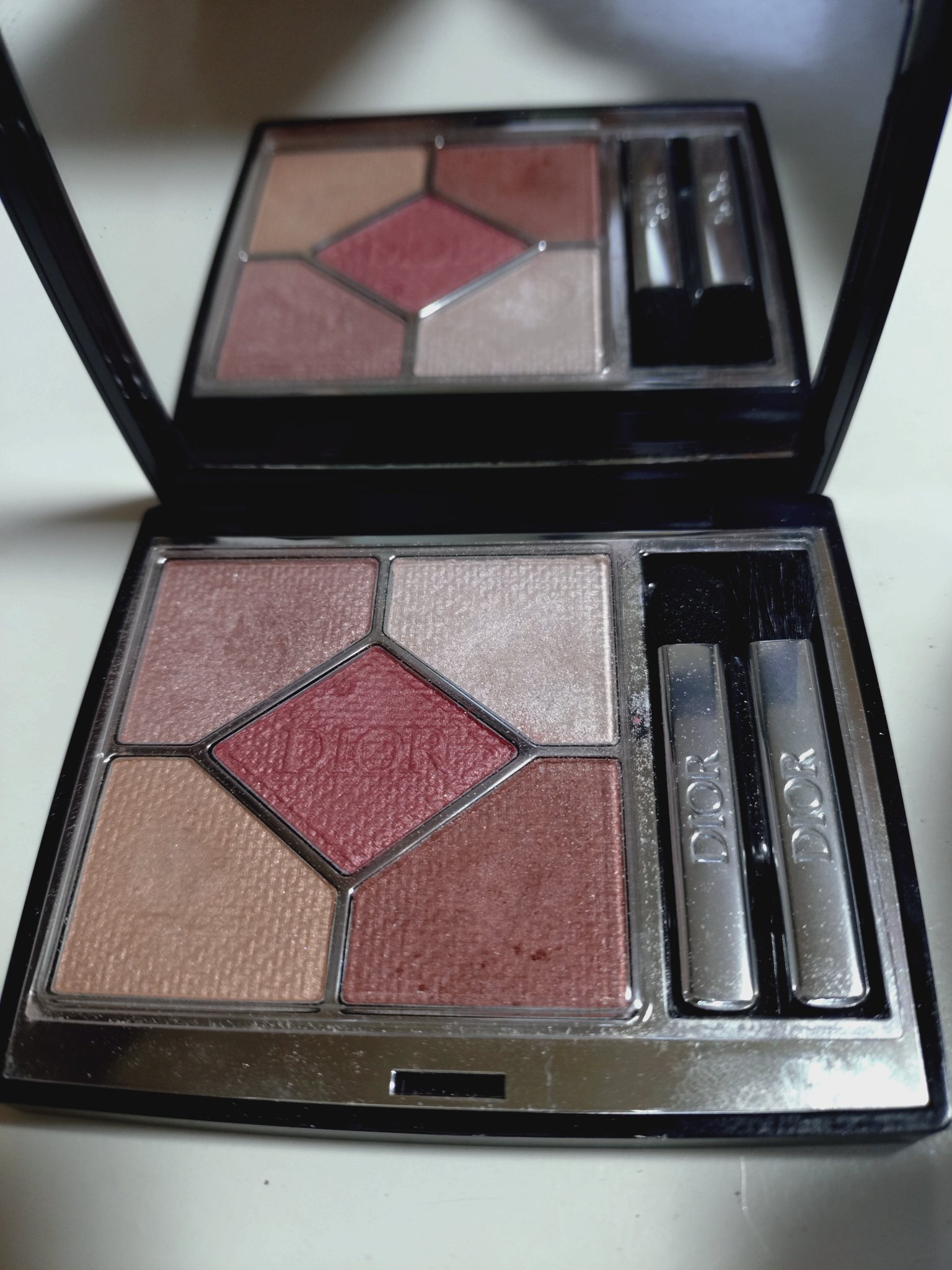 【旧】ディオールショウ サンク クルール （スプリング コレクション 2024 限定品）/Dior/アイシャドウを使ったクチコミ（1枚目）