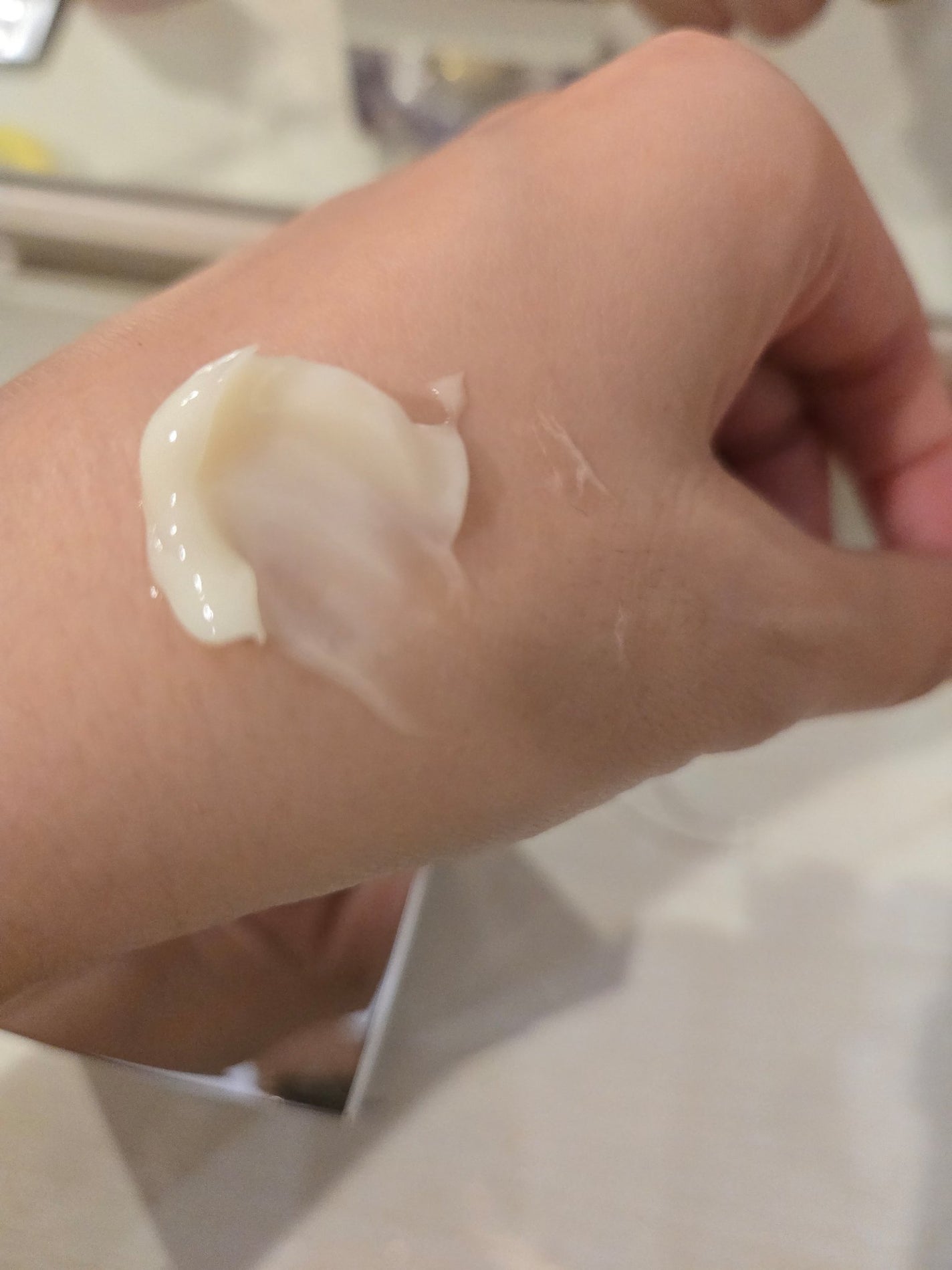 バイオヒールボ プロバイオダーム 3Dリフティングクリーム/BIOHEAL BOH/フェイスクリームを使ったクチコミ(2枚目)