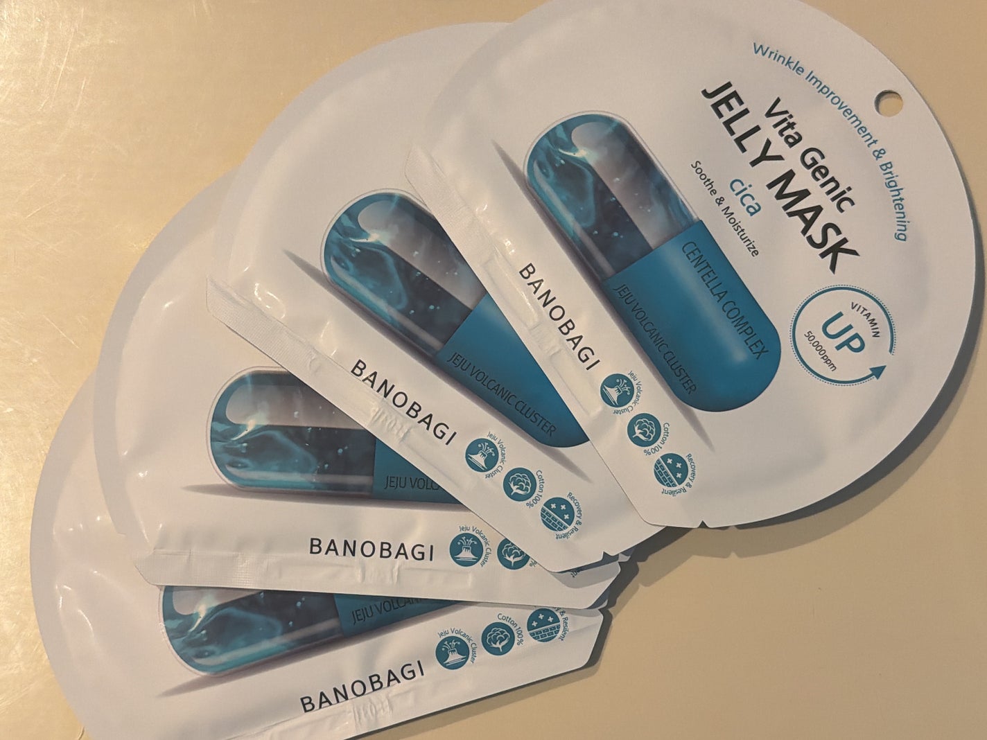 ビタ ジェニックゼリーマスク/BANOBAGI/シートマスク・パックを使ったクチコミ(2枚目)