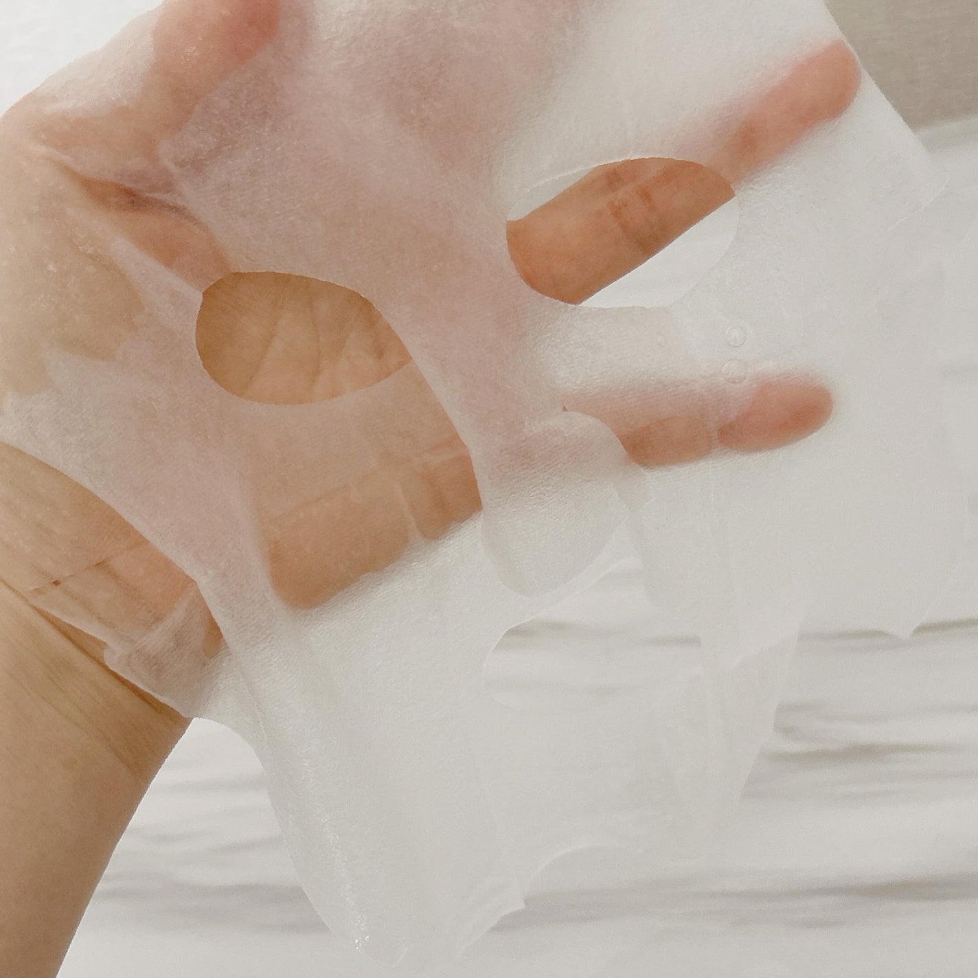 ヨル スキン オーバーナイト ハイドラシートマスク モイスト/YOLU/シートマスク・パックを使ったクチコミ(3枚目)