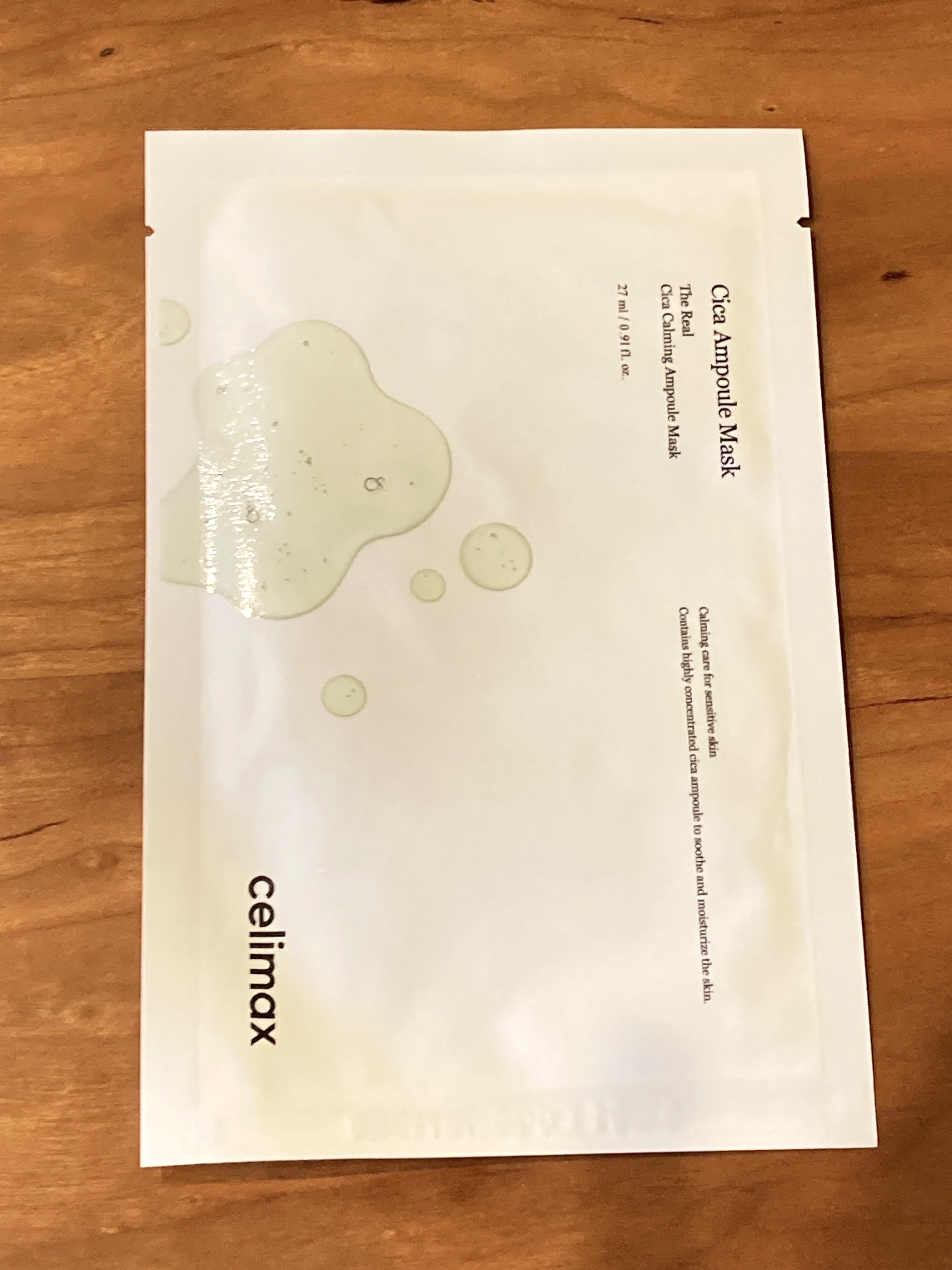 celimax　シカアンプルマスク

おすすめポイント
◯シカとヒアルロン酸配合で肌の鎮静化や水分補給をしてくれる
◯アクアゲルシートは薄くて肌馴染みが良くピタッと密着してくれる
◯使用後の肌は潤いがしっかりあってモチっと肌に

大好きなc