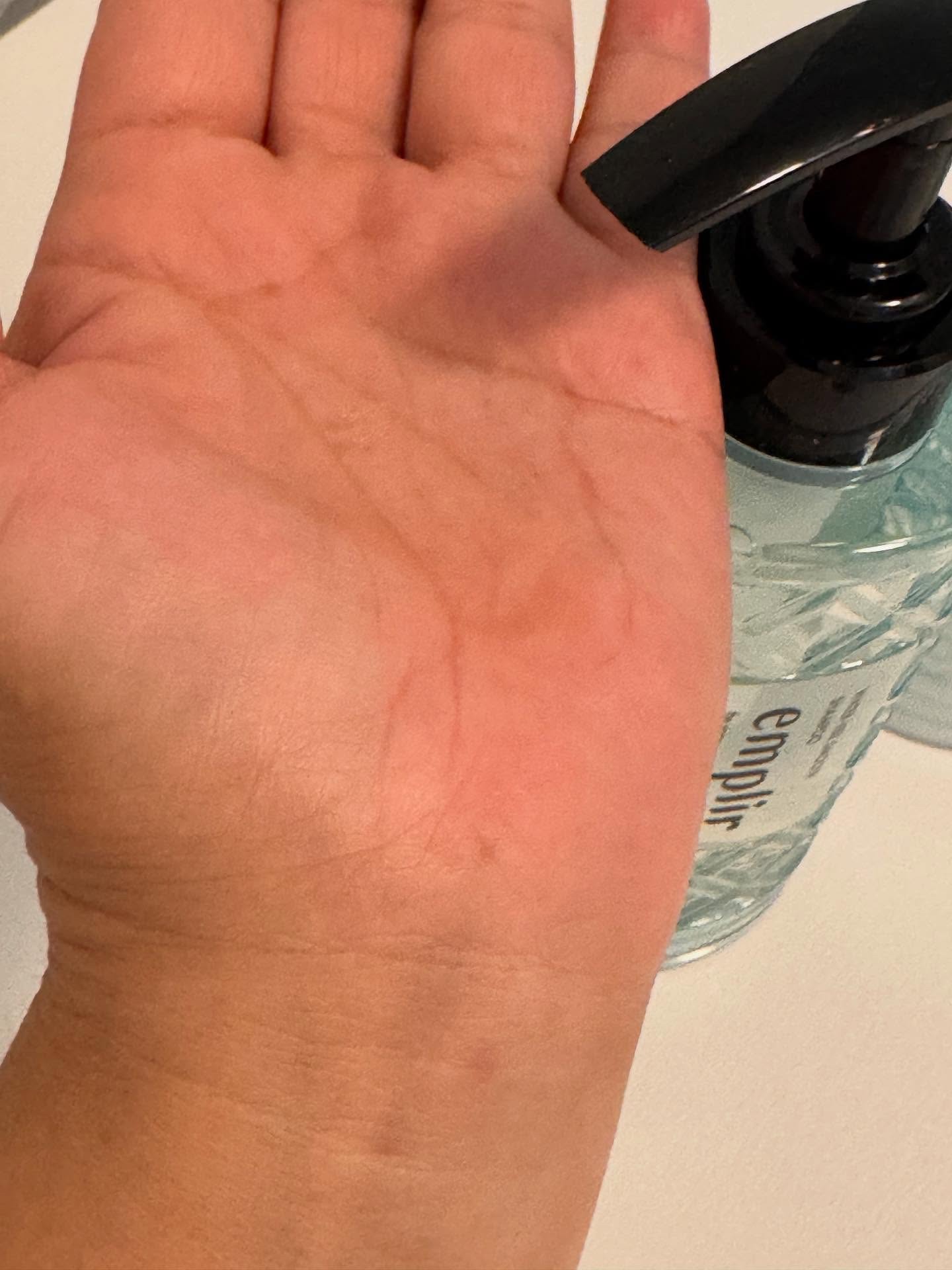 ウォーターベール スムース シャンプー／トリートメント/emplir/市販シャンプーを使ったクチコミ（2枚目）