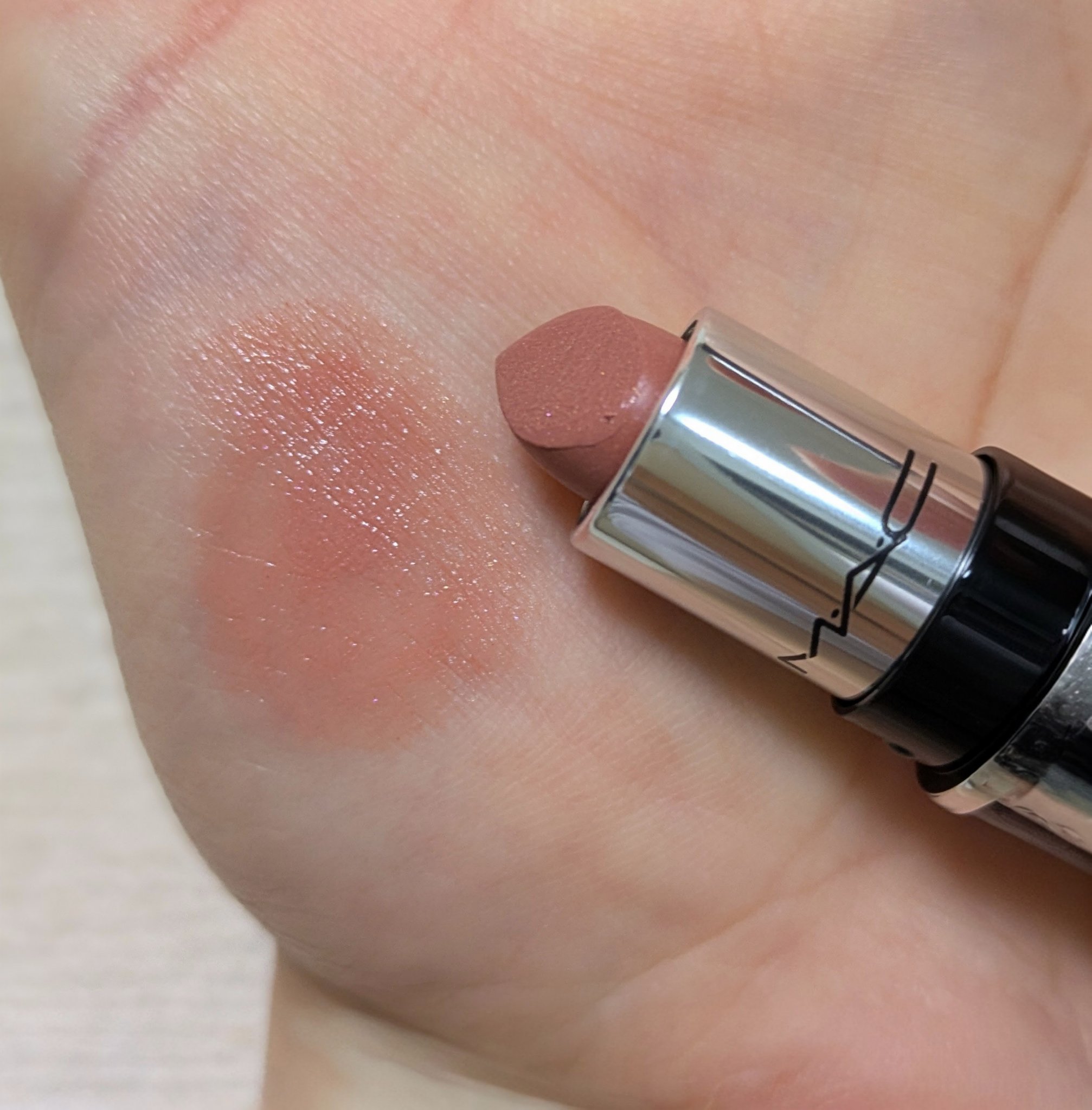 ラスターガラス リップスティック/M・A・C/口紅を使ったクチコミ（1枚目）