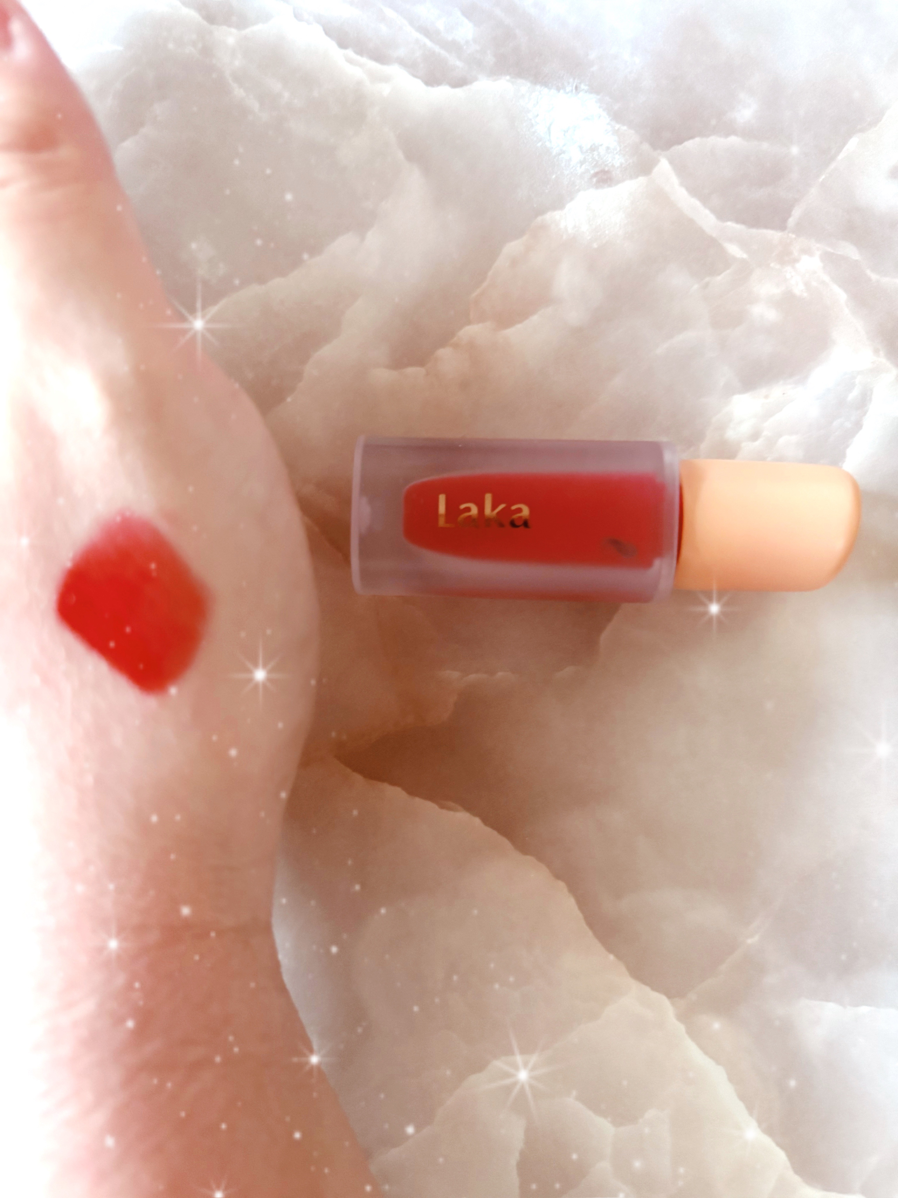 フルーティーグラムティント 116 キャンディッド/Laka/リップティントを使ったクチコミ（2枚目）