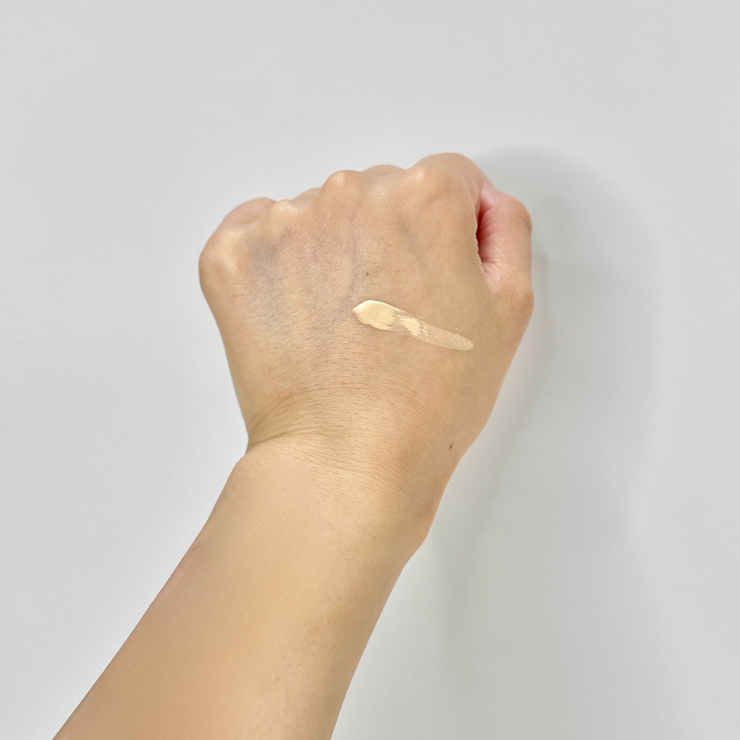 クリーム ファウンデイションe 102/IPSA/リキッドファンデーションを使ったクチコミ（3枚目）