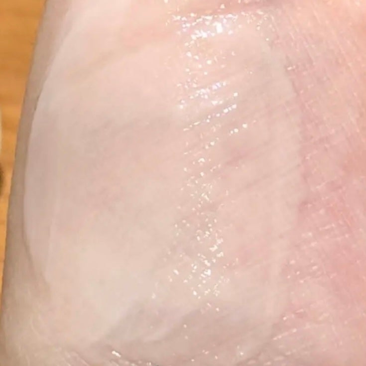 パフュームハンドクリーム シャイニーフリージア/ReLUCE/ハンドクリームを使ったクチコミ(2枚目)