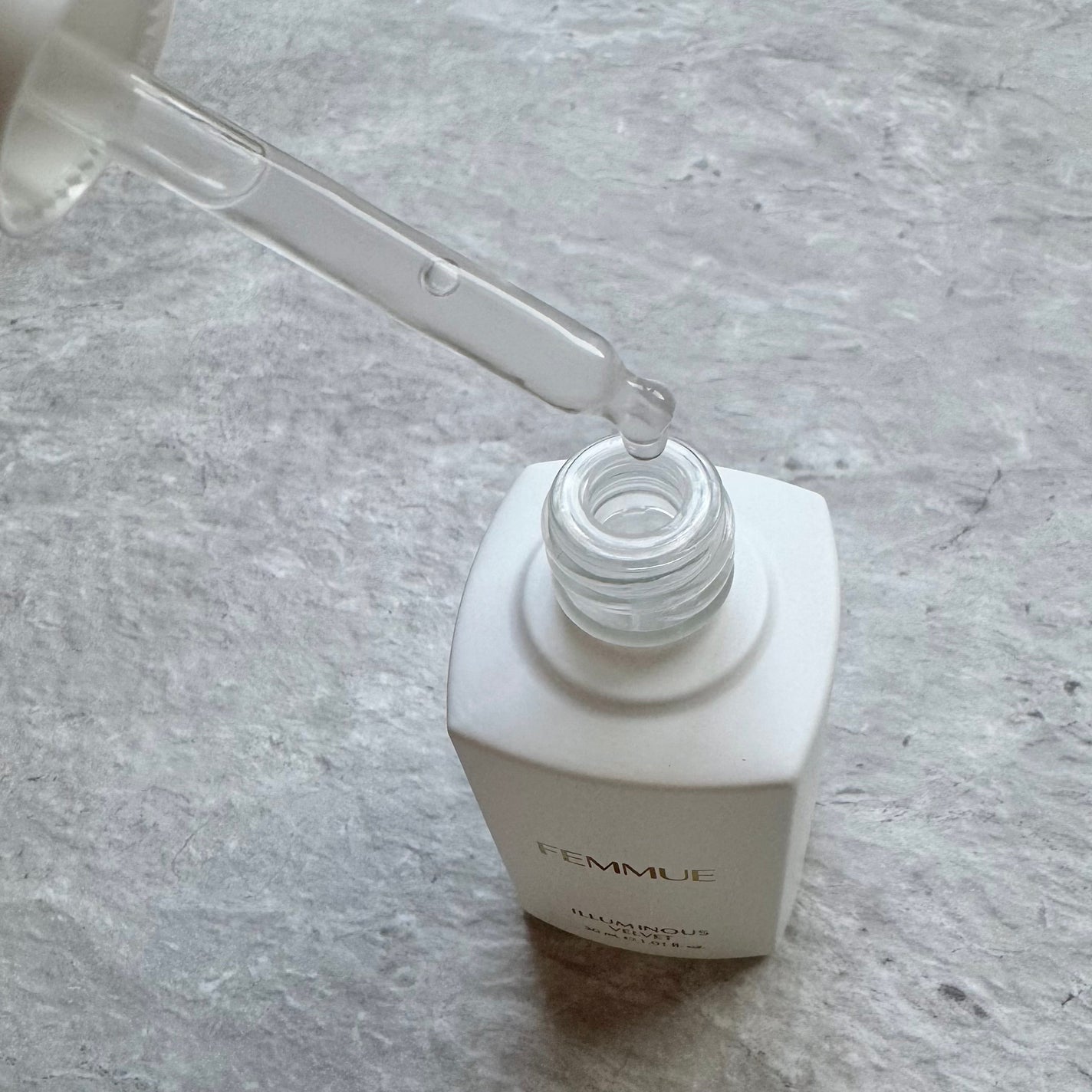 イルミナス ベルベット/FEMMUE/美容液を使ったクチコミ(3枚目)