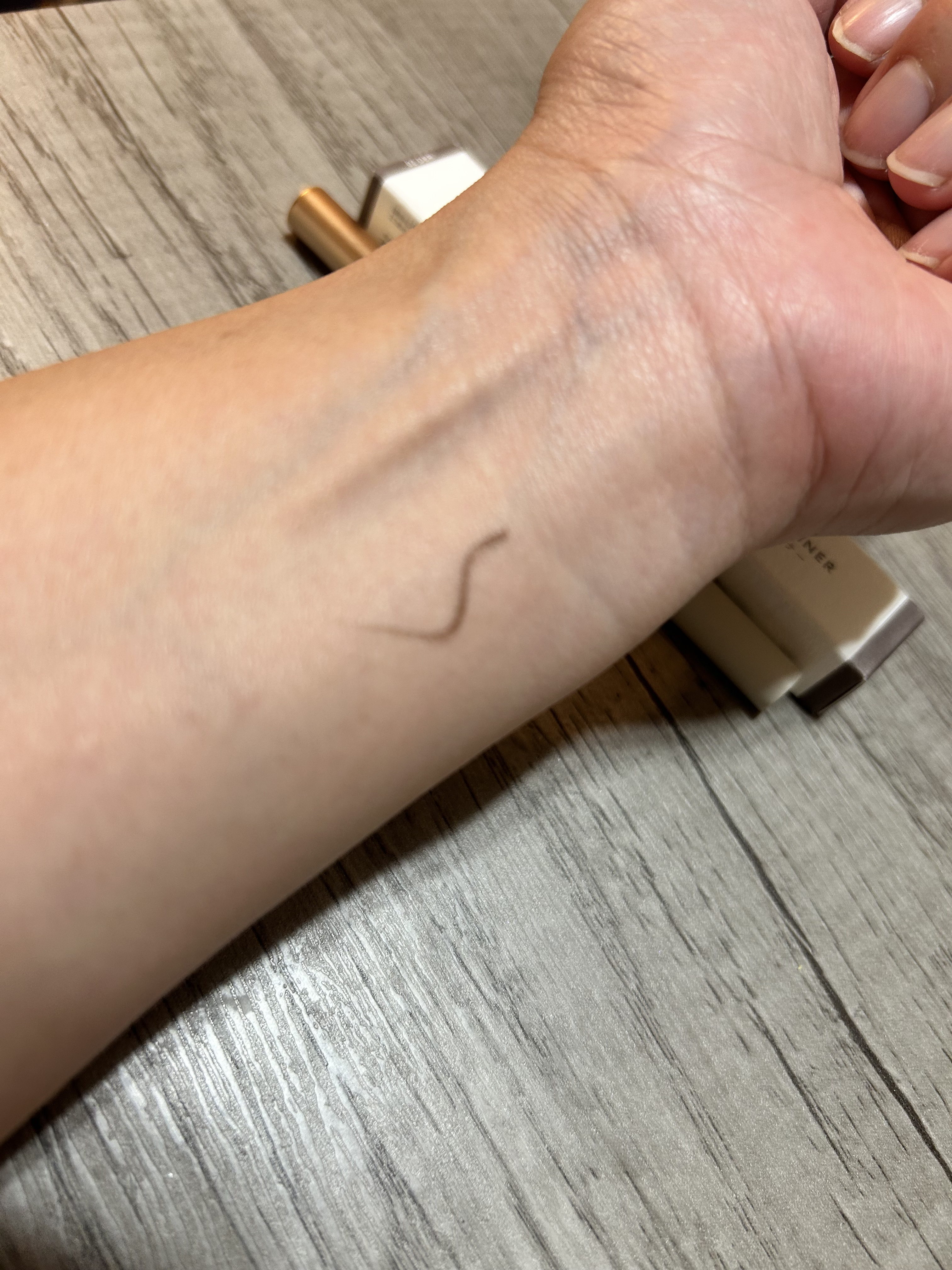 AUSリキッドアイライナー/and us/リキッドアイライナーを使ったクチコミ（2枚目）