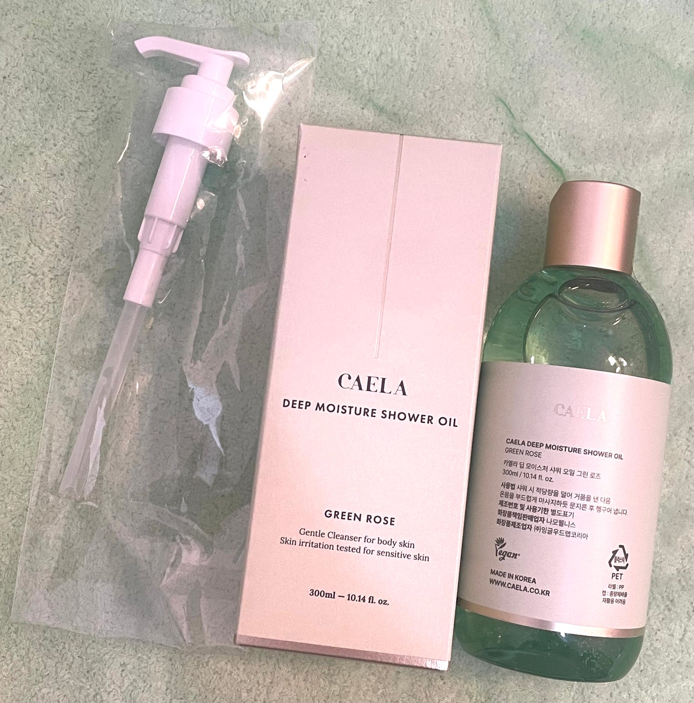ディープ モイスチャー シャワー オイル グリーン ローズ/CAELA/ボディソープを使ったクチコミ(4枚目)