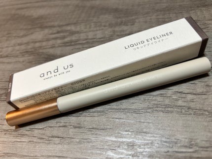 and us AUSリキッドアイライナー