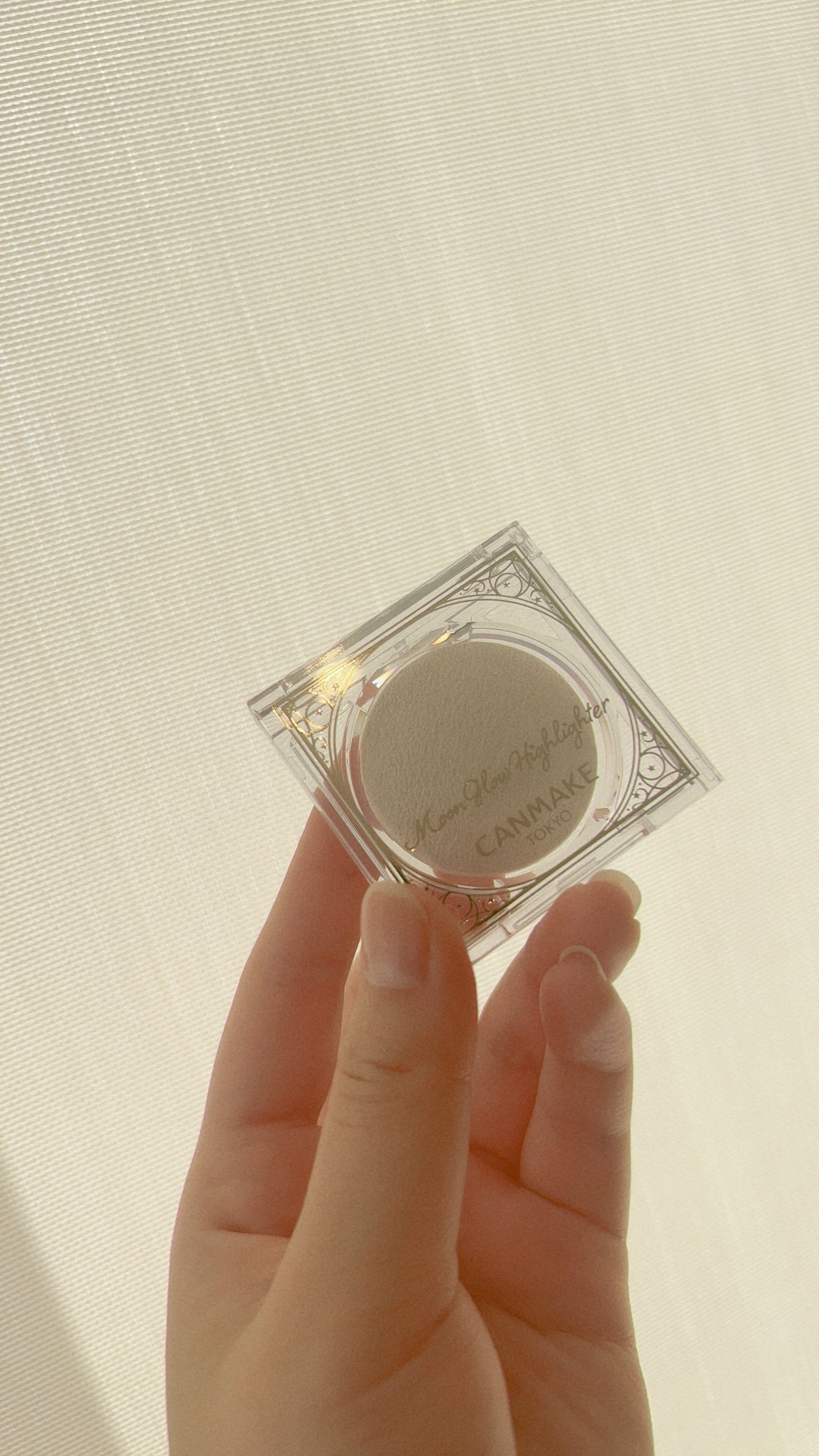 ムーングロウハイライター/キャンメイク/ハイライトを使ったクチコミ(3枚目)