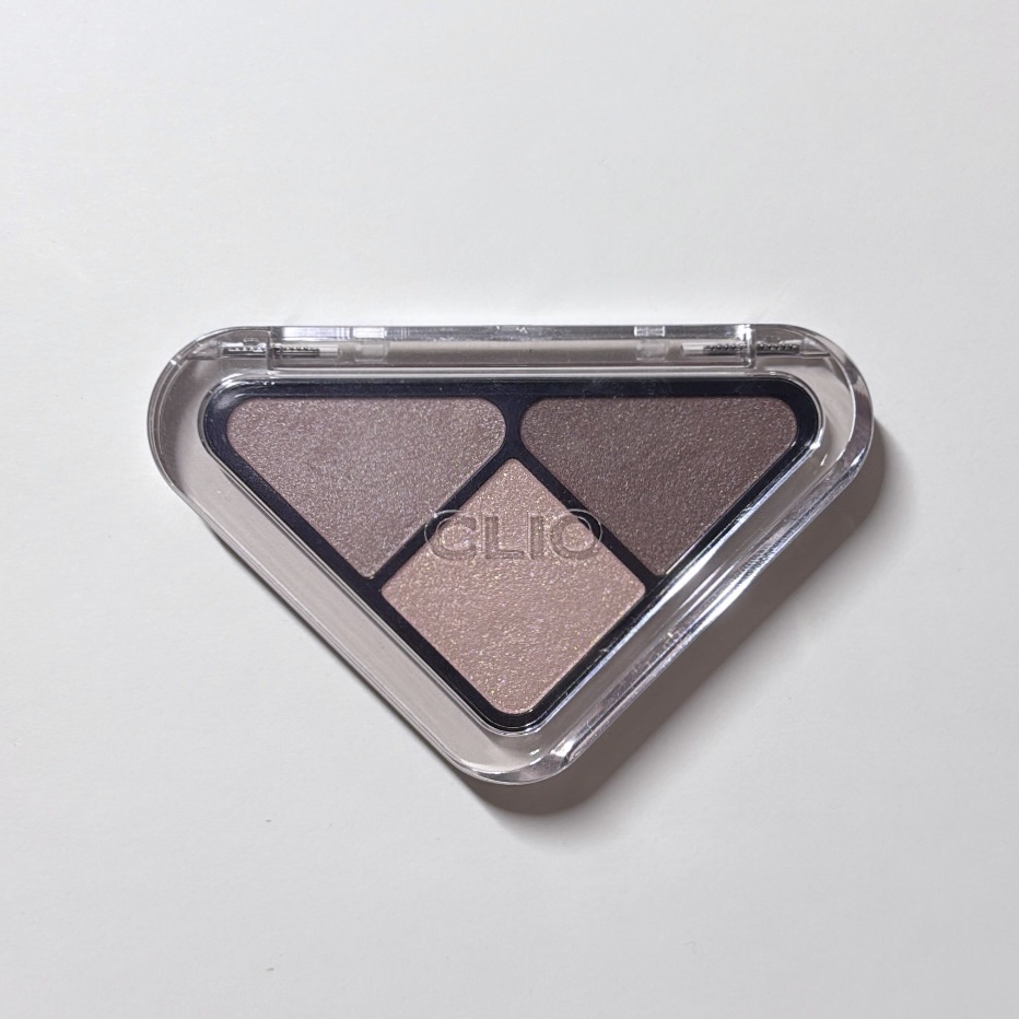 エッセンシャル シャドウ タップ/CLIO/アイシャドウパレットを使ったクチコミ（1枚目）