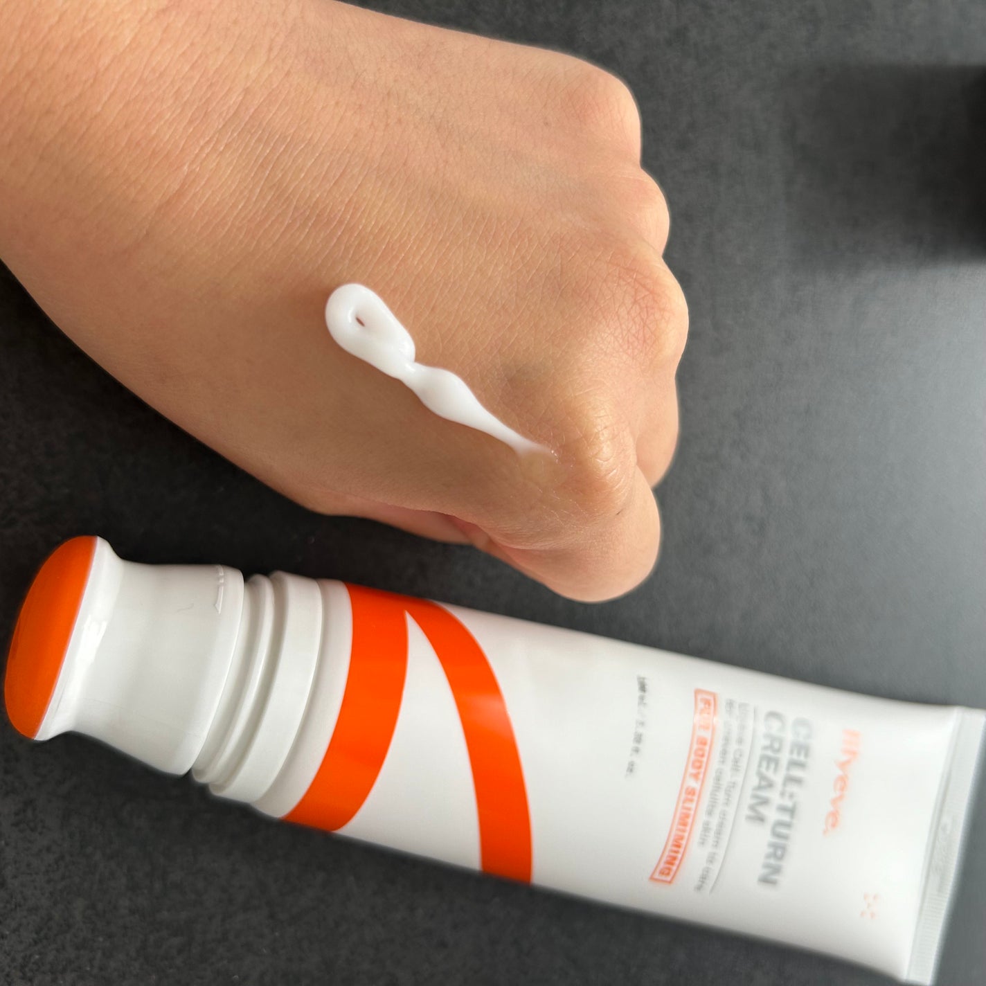 ディセラクリーム+ローラーset/リリーイブ/レッグ・フットケアを使ったクチコミ(4枚目)