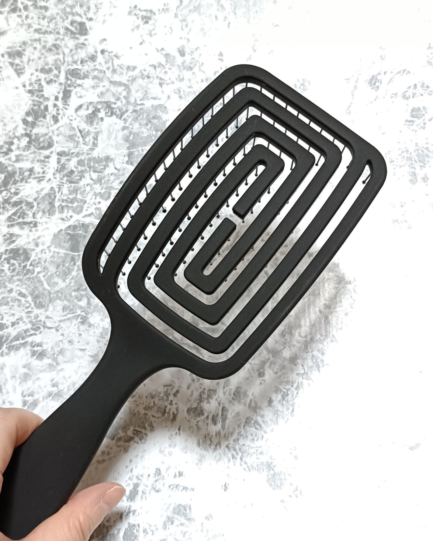 87saku ハナサク 速乾ブラシ/87saku/ヘアブラシを使ったクチコミ(3枚目)