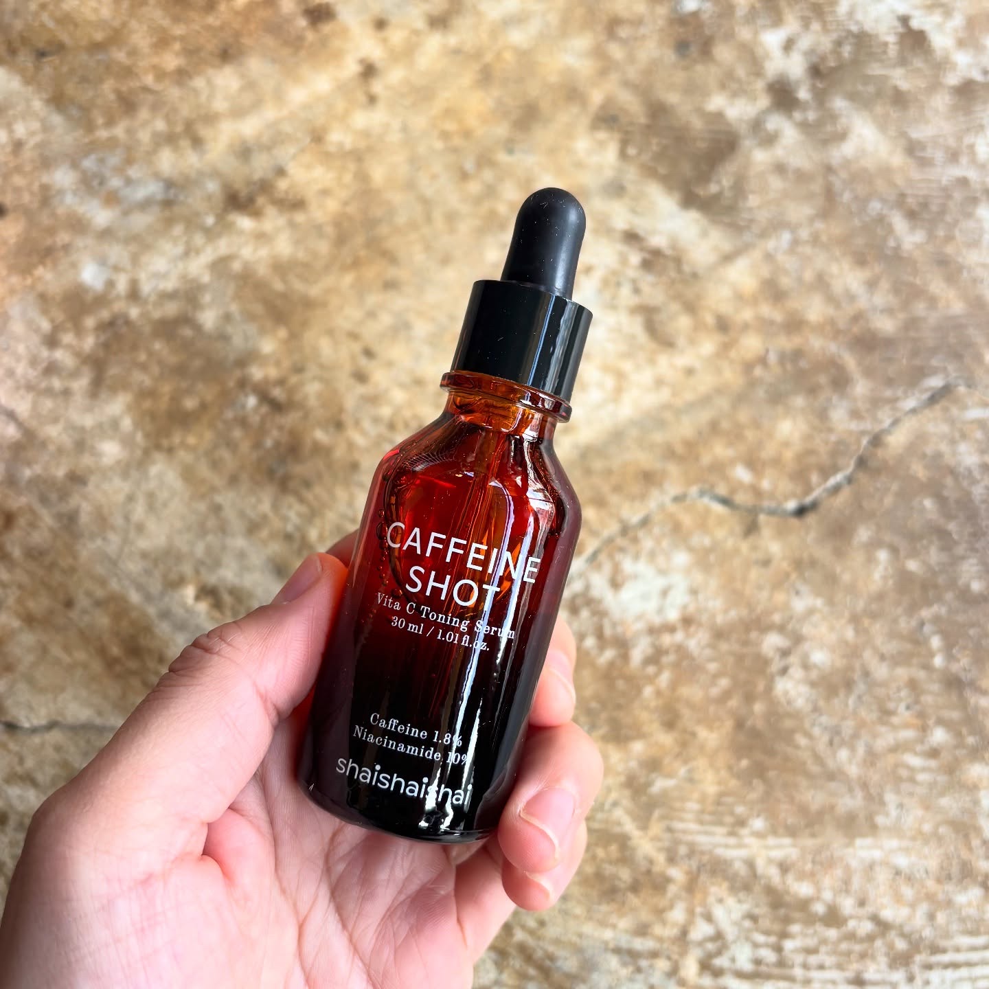 カフェインショット ビタC トーニングセラム/shaishaishai/美容液を使ったクチコミ（1枚目）