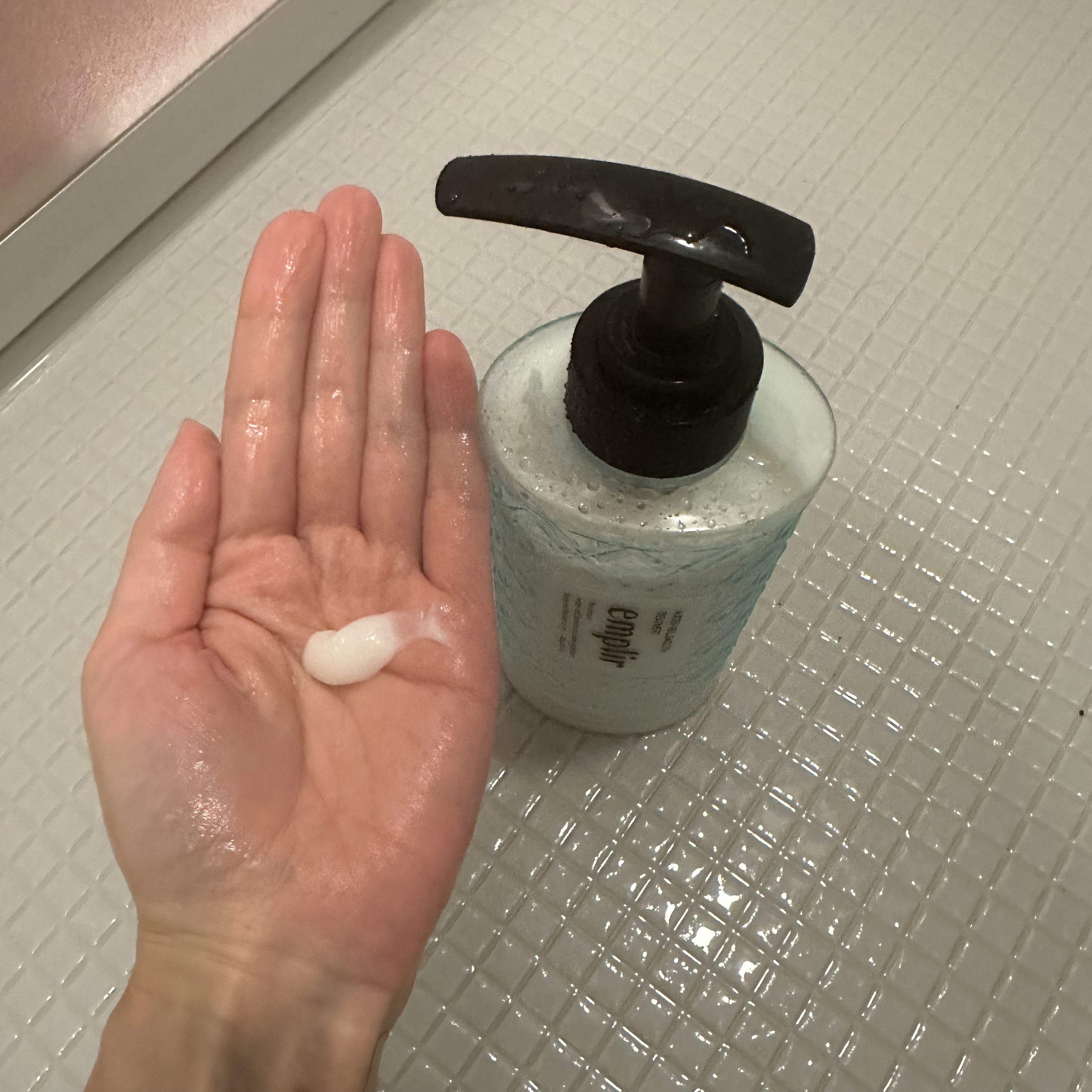 ウォーターベール スムース シャンプー／トリートメント トリートメント/emplir/市販シャンプーを使ったクチコミ（3枚目）