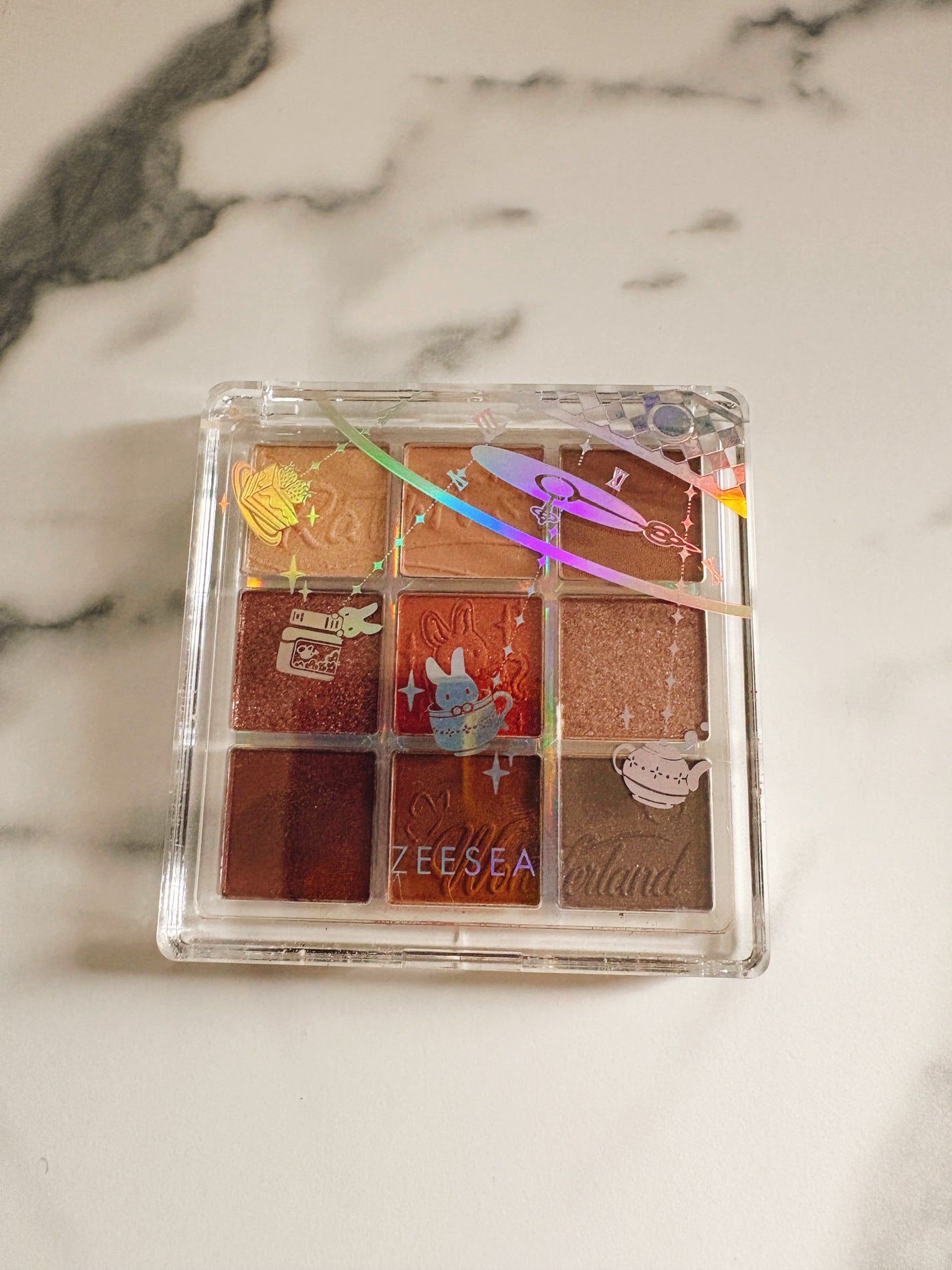 クォーツ 9色アイシャドウパレット(ドリームランドアイシャドウ)/ZEESEA/アイシャドウパレットを使ったクチコミ(1枚目)