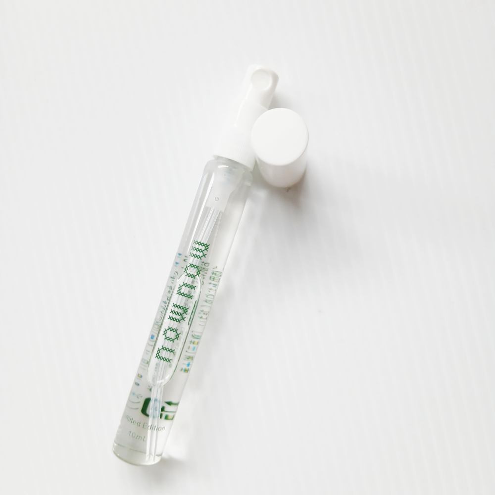 Eau de Parfum カシミヤ＋ファーの香り/moumou/香水(レディース)を使ったクチコミ（3枚目）